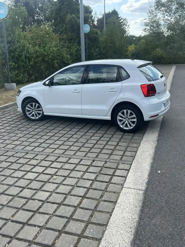 Volkswagen Polo Citadine 5 portes — photo 2