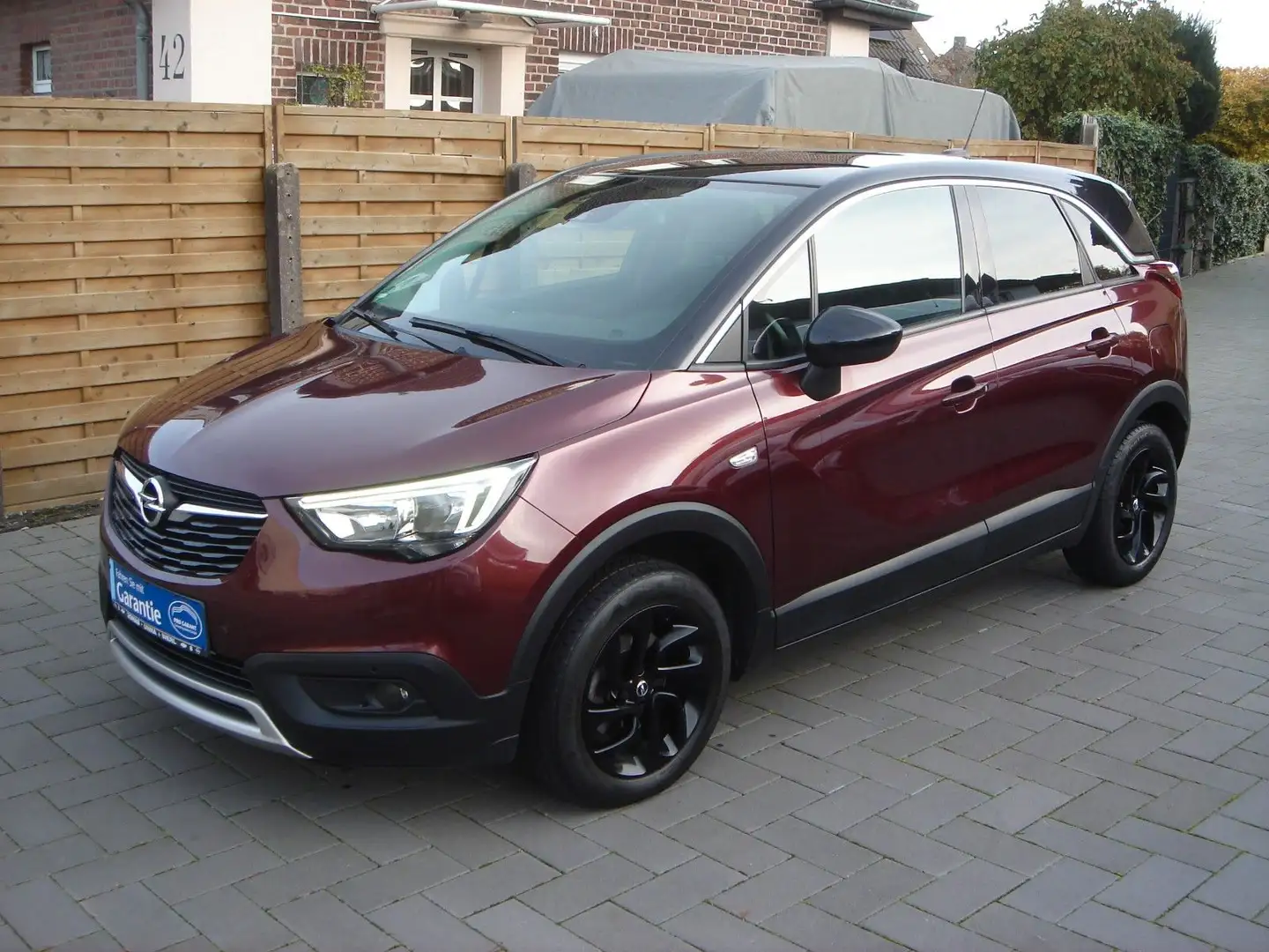 Opel Crossland X CROSSLAND X 1,2i TURBO+INNOVATION+NAVI+TOP Braun - 1