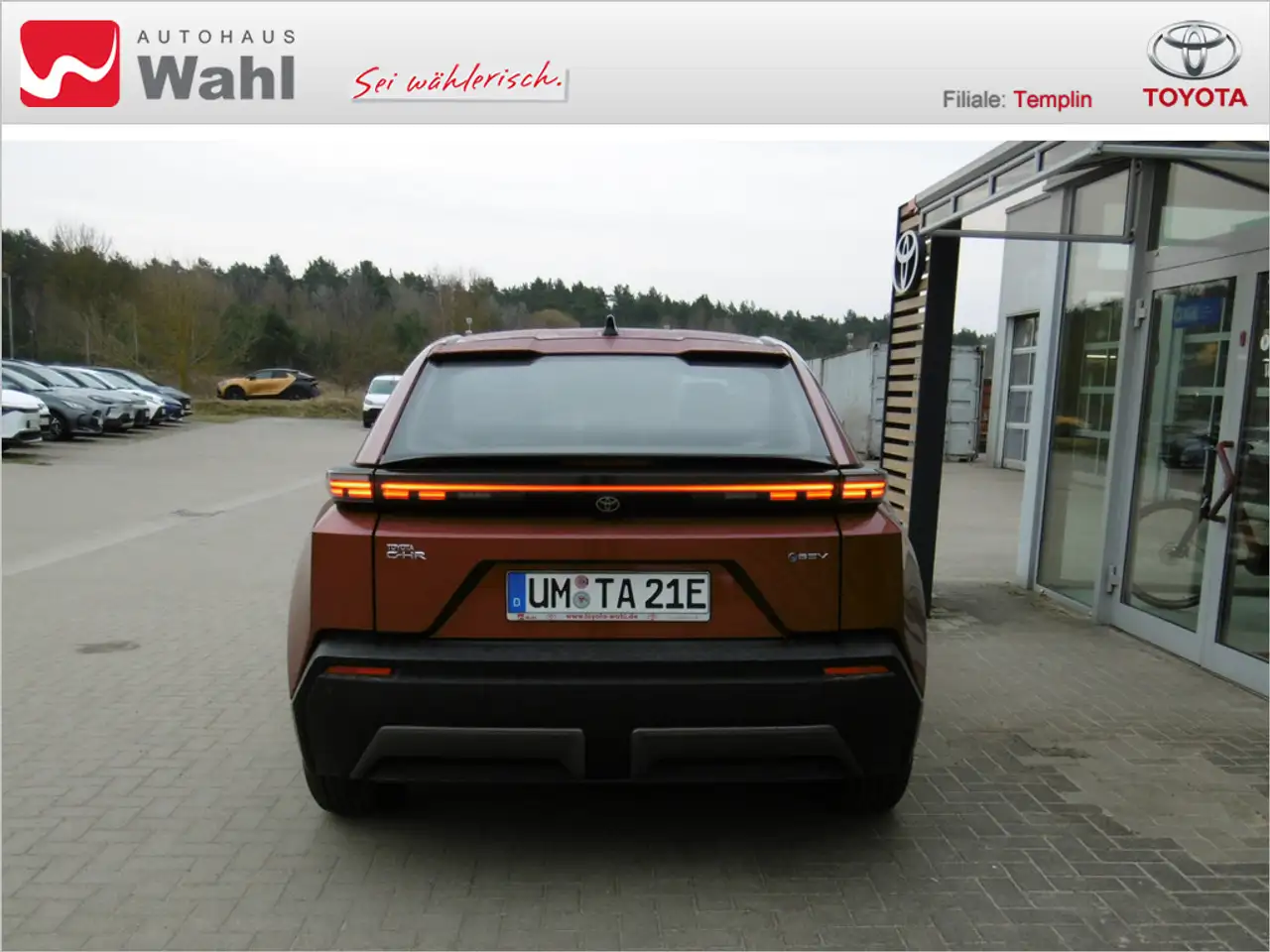 Toyota C-HR+ 165 kW Teamplayer 4