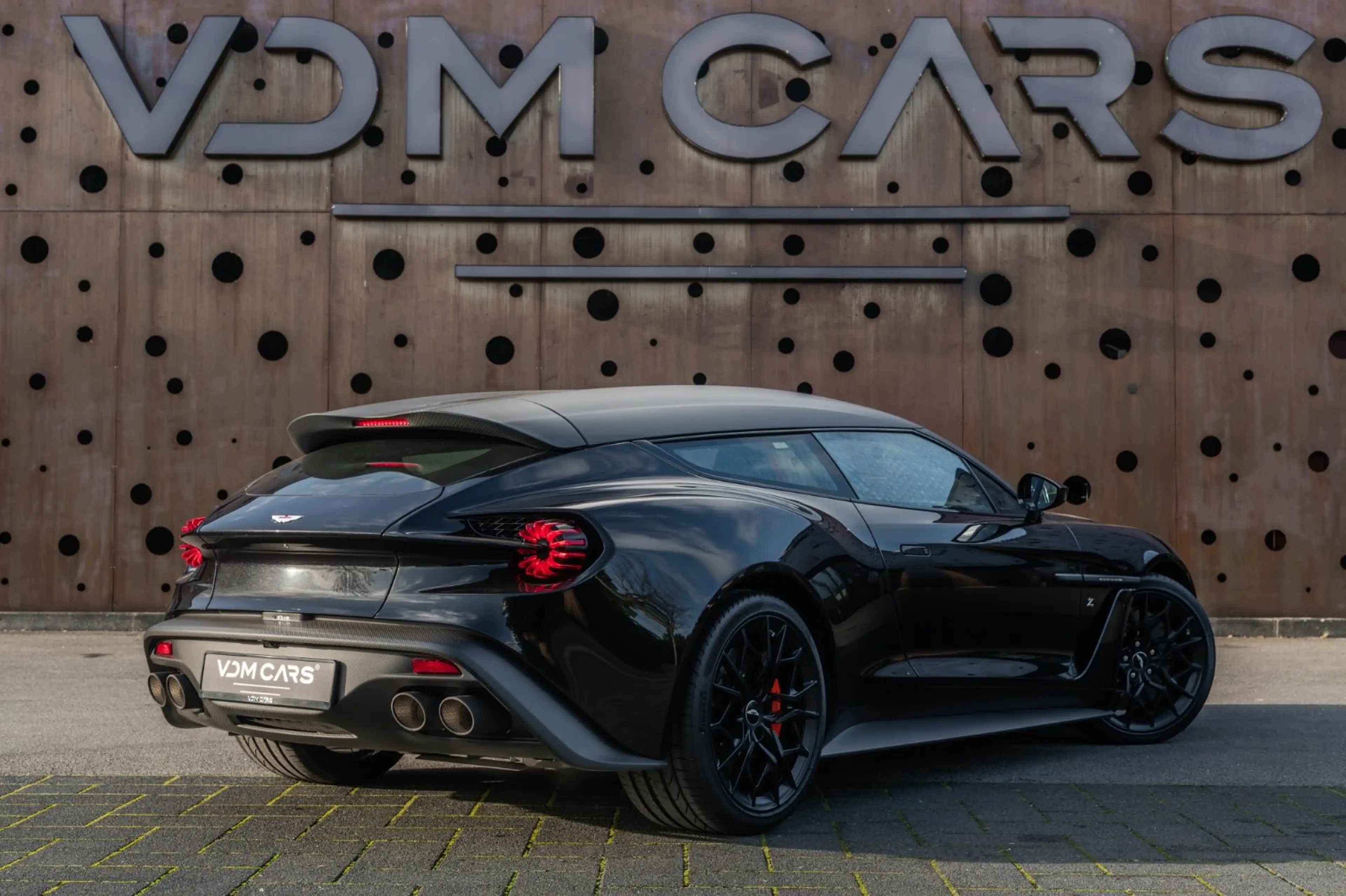 Aston Martin Vanquish Zagato Shooting Brake NEW SERVICE ! NEW — photo 4