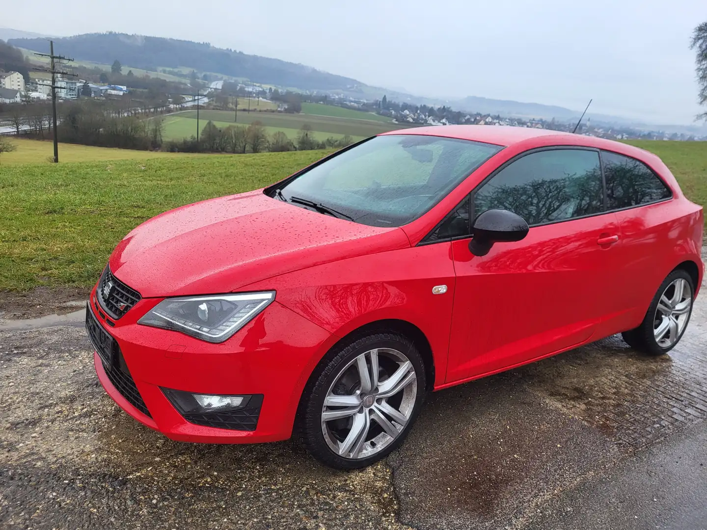 SEAT Ibiza Cupra Automatik Navi Sport PDC ALU Rood - 2