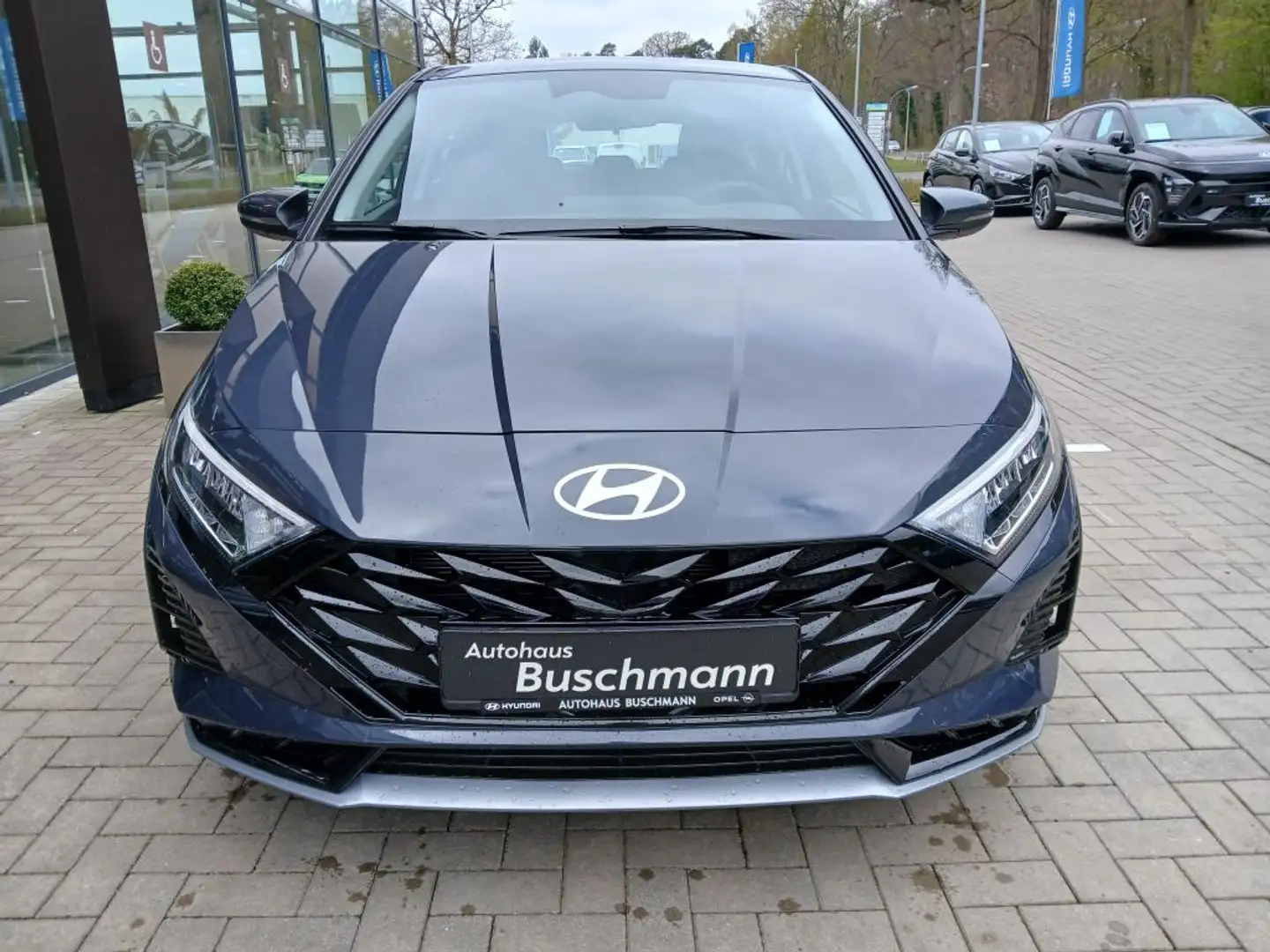 Hyundai i20 1.0 T-GDI DCT Trend +Komfort-/Licht-Paket+ Grau - 2