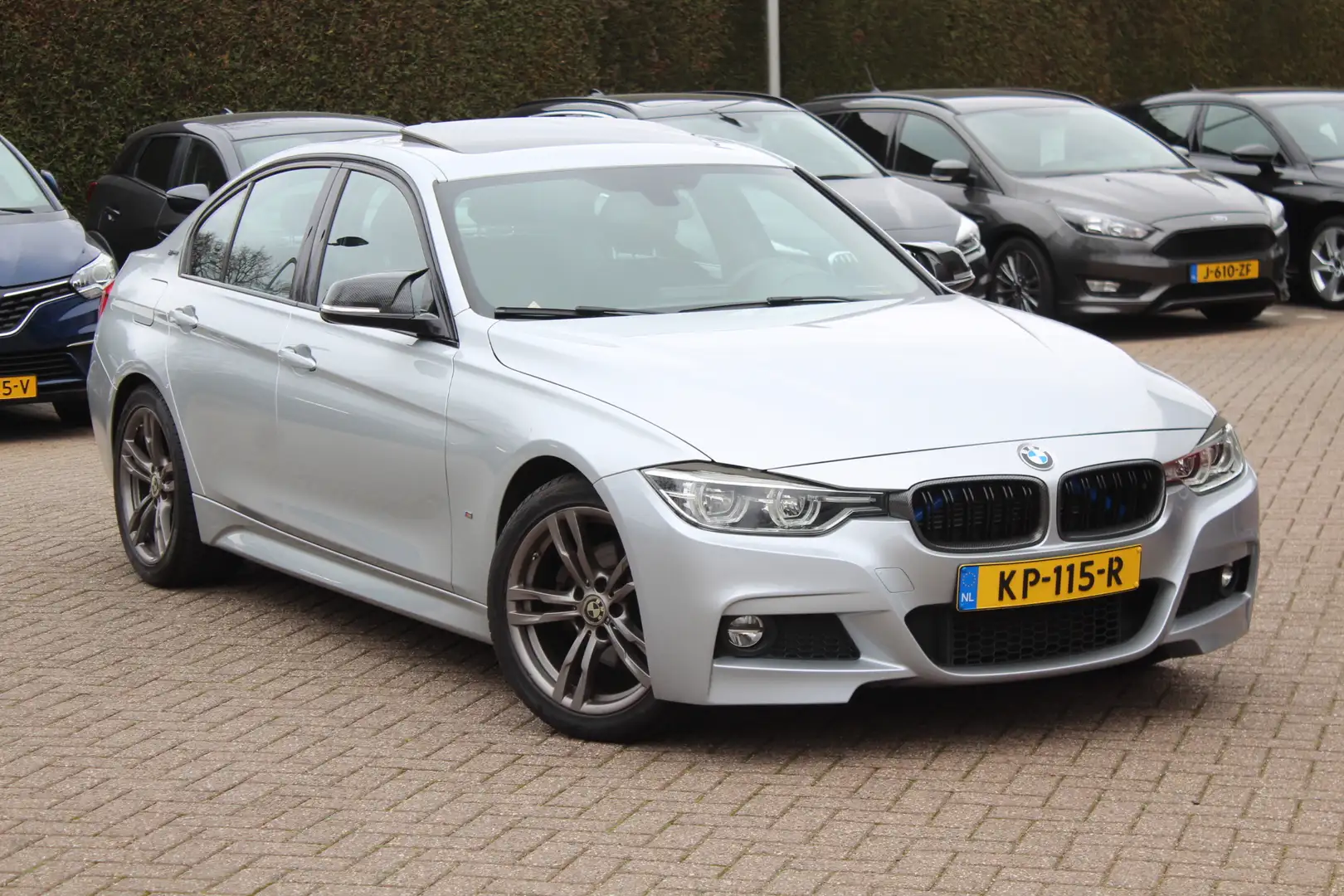 BMW 330 3-serie 330e Centennial Exe. M Sport / Schuifdak / Šedá - 1