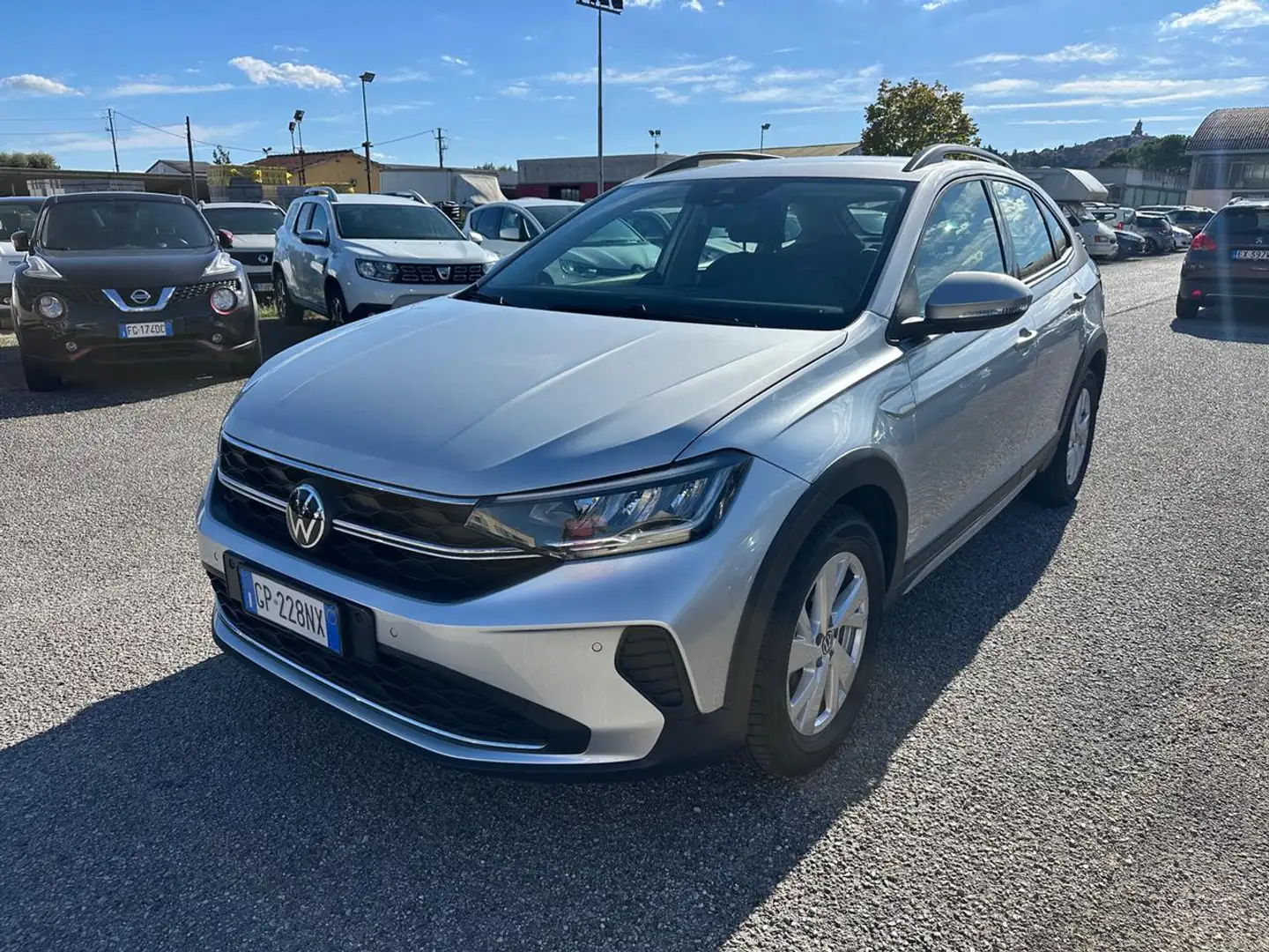 Volkswagen Taigo 1.0 TSI 110 CV DSG Life Argento - 1