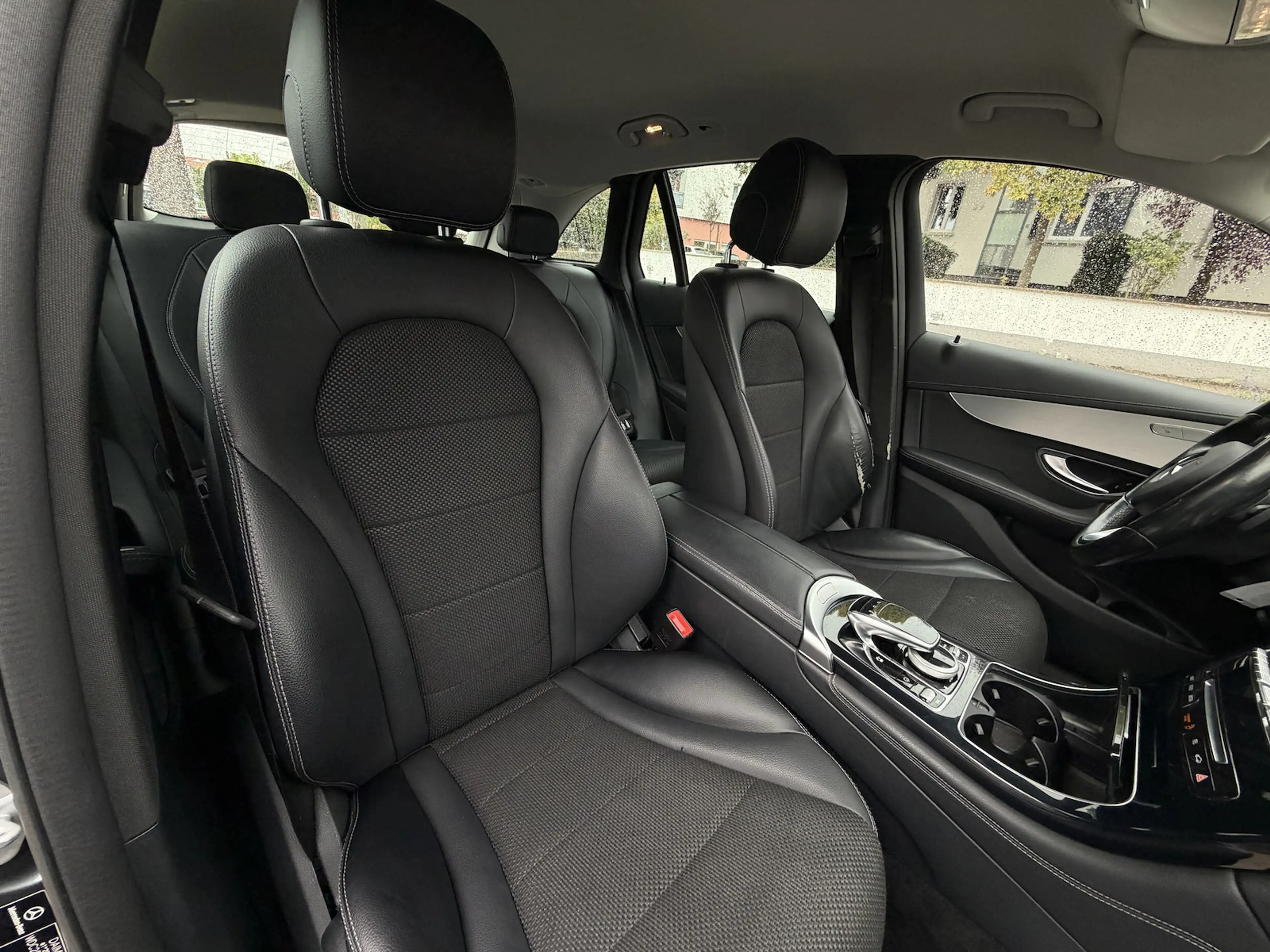 Mercedes-Benz GLC 220 d 4Matic Navi Xenon Mwst. ausw. — photo 12