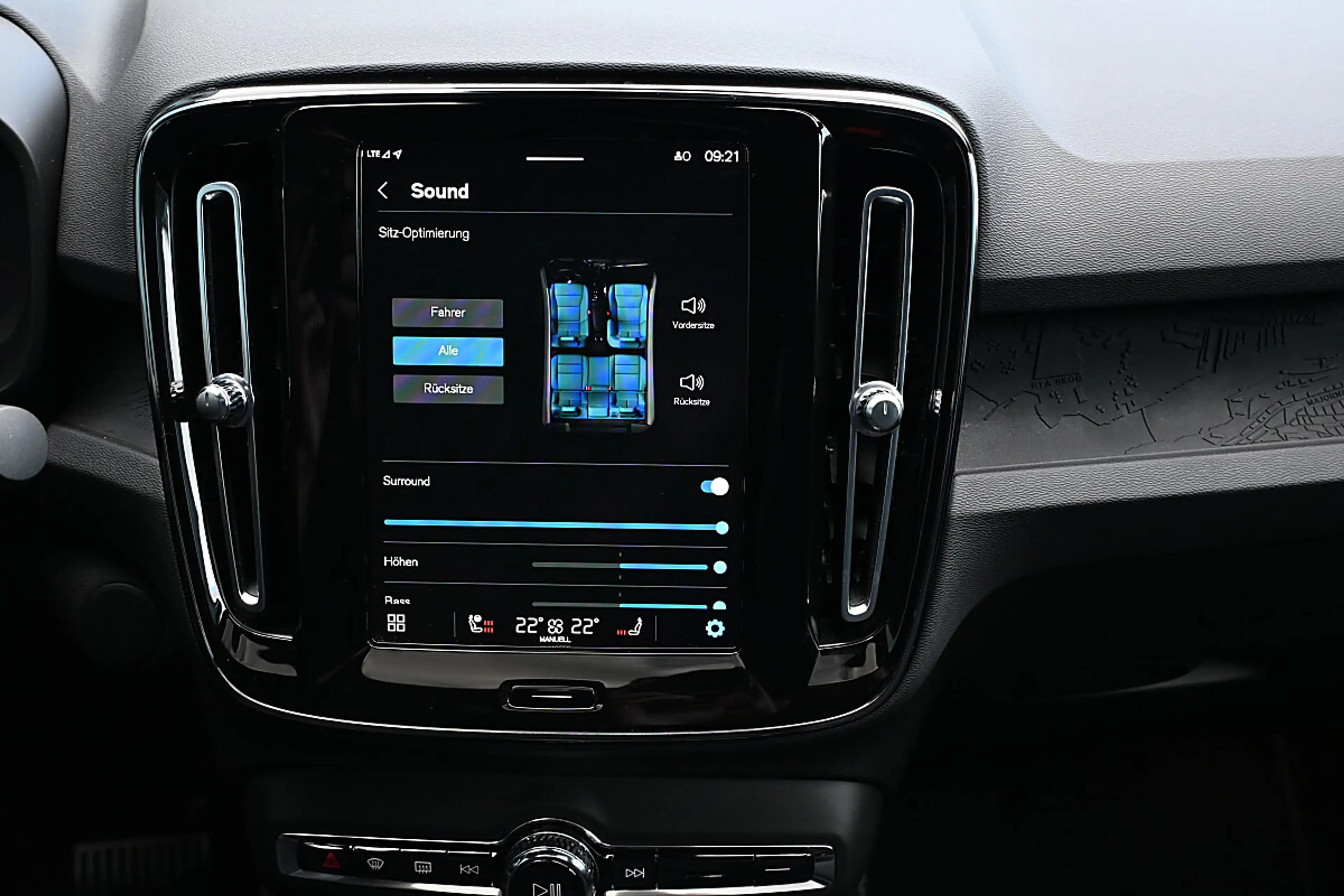 Volvo C40 Recharge Twin 78kWh Ultimate ACC, LED, Navi, Ha... — photo 14