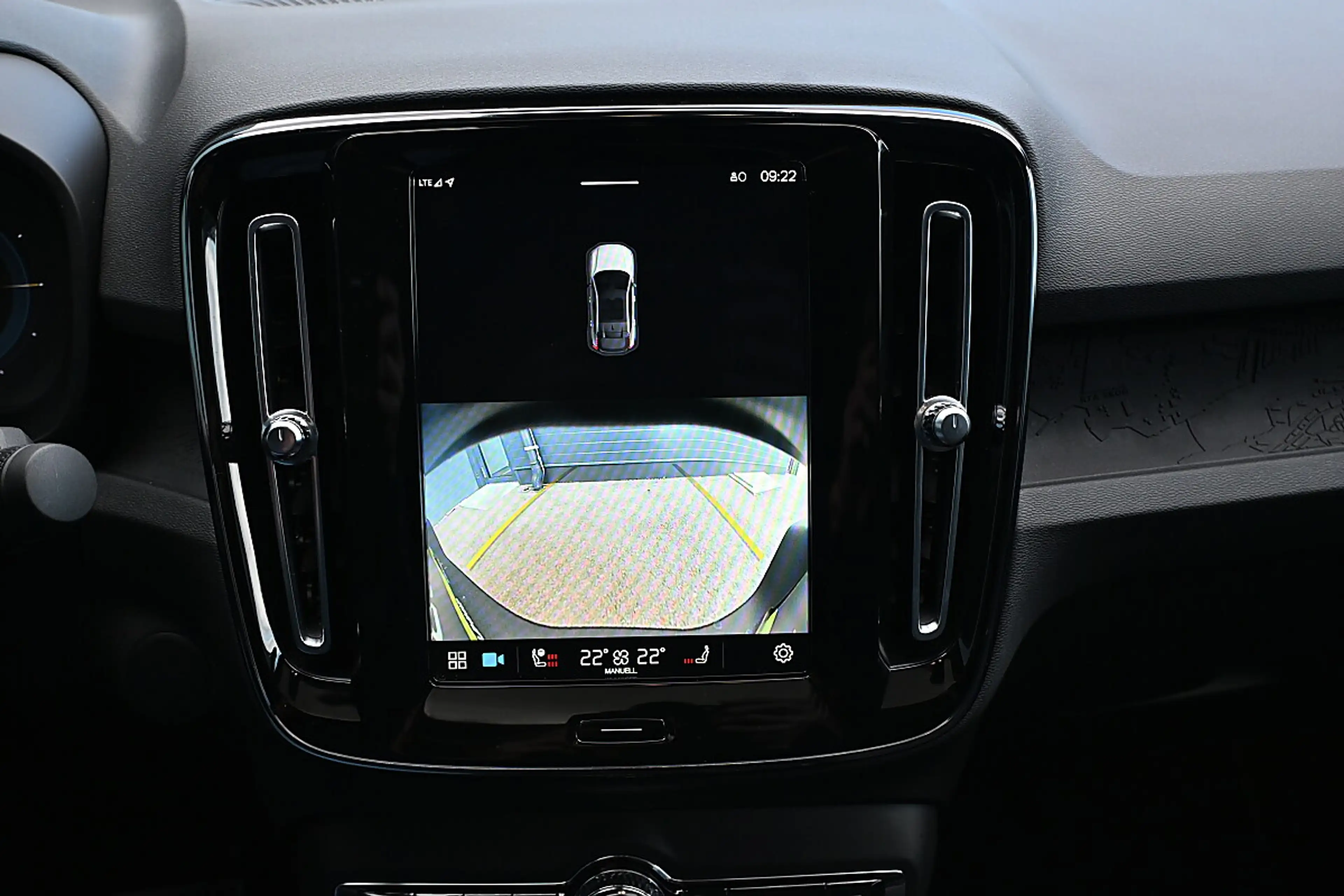 Volvo C40 Recharge Twin 78kWh Ultimate ACC, LED, Navi, Ha... — photo 15