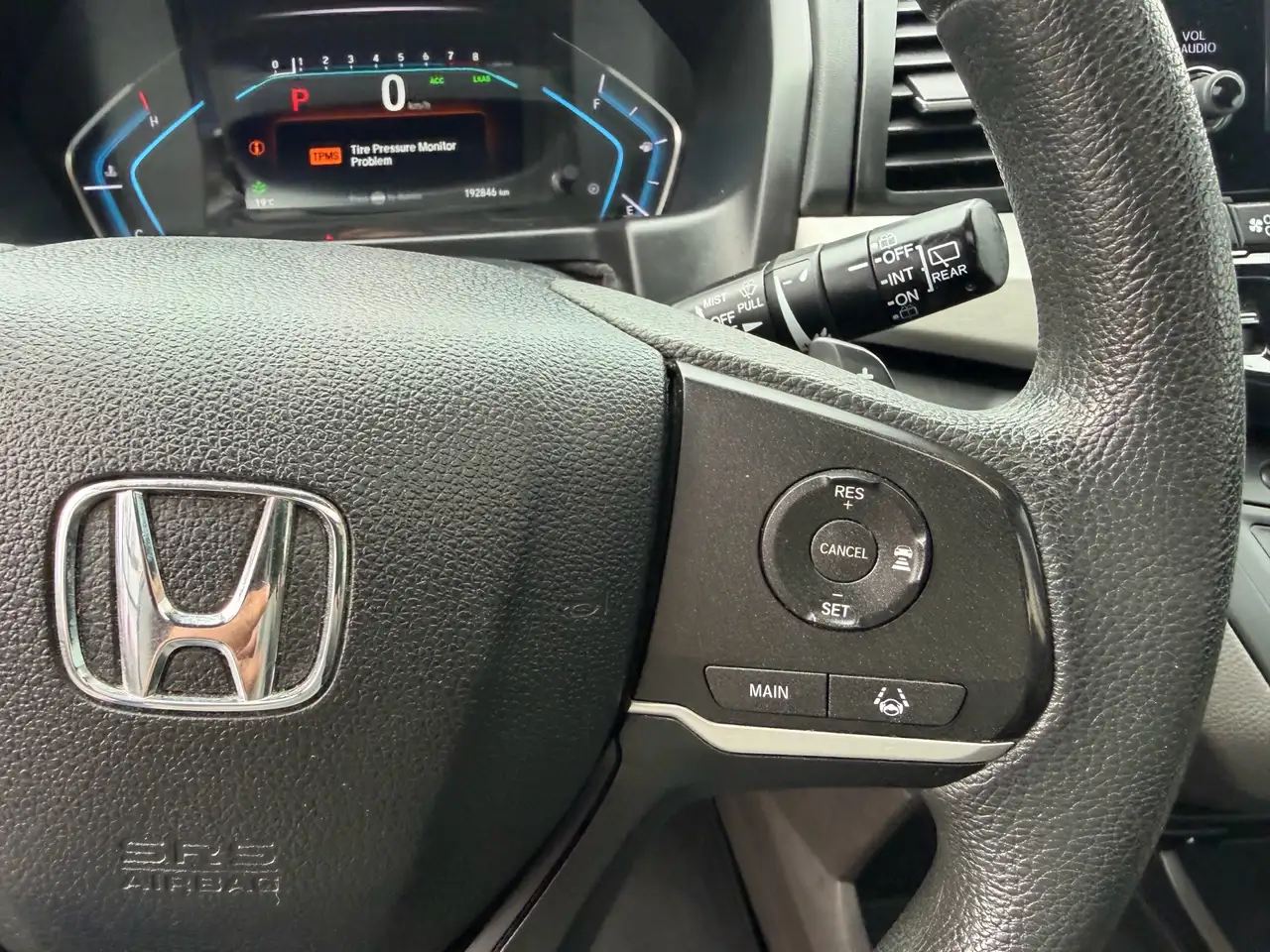 Honda Odyssey снимка Honda Odyssey