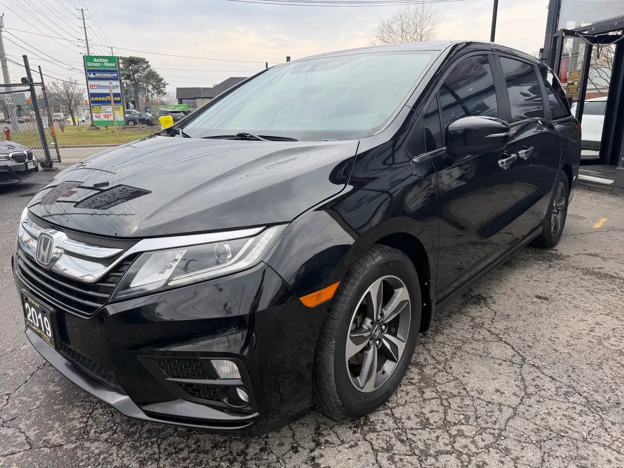 Honda Odyssey снимка Honda Odyssey