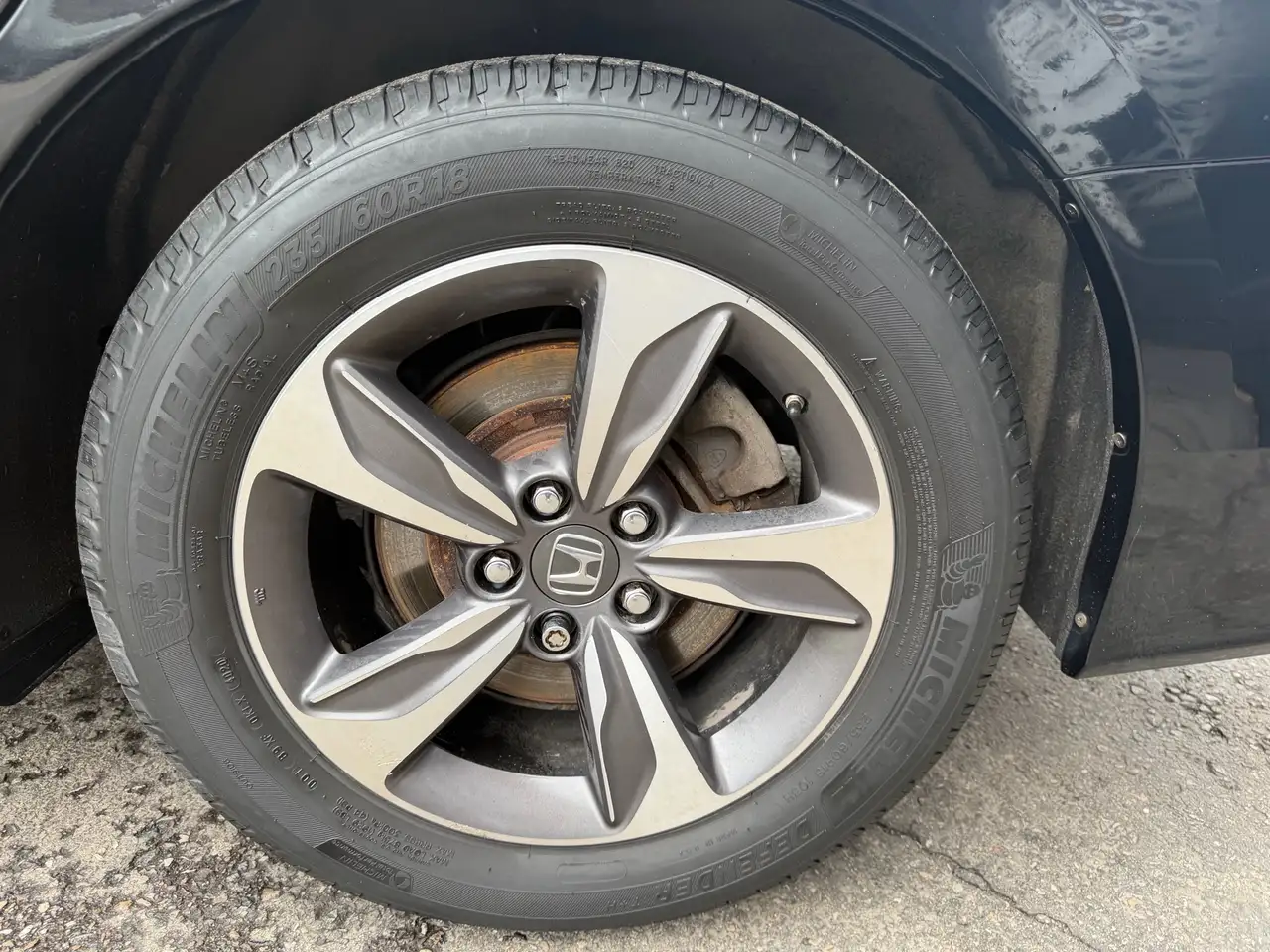 Honda Odyssey снимка Honda Odyssey