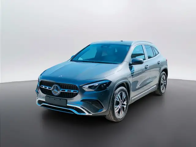 Mercedes-Benz GLA 180 d Automatic