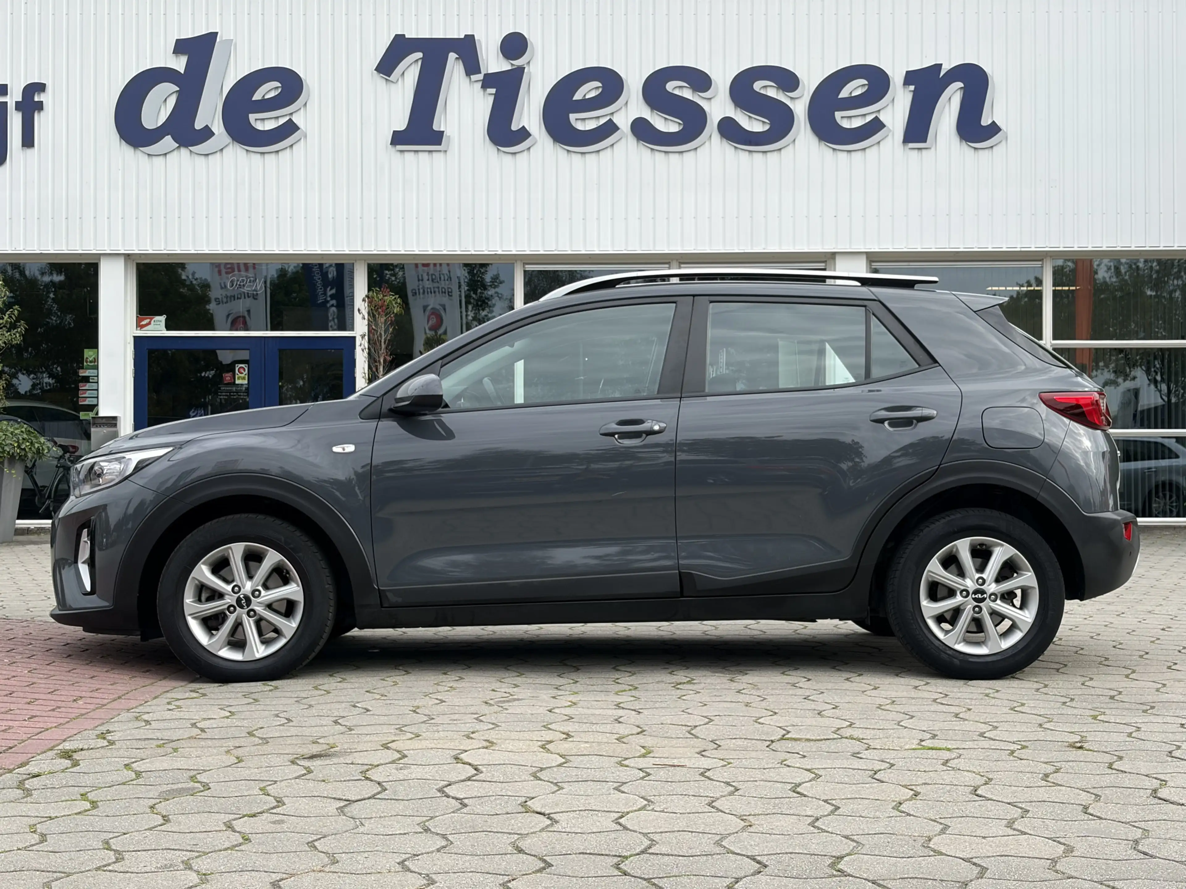 Kia Stonic 1.0 T-GDi MHEV DynamicLine | Camera | Carplay | Cr — photo 8