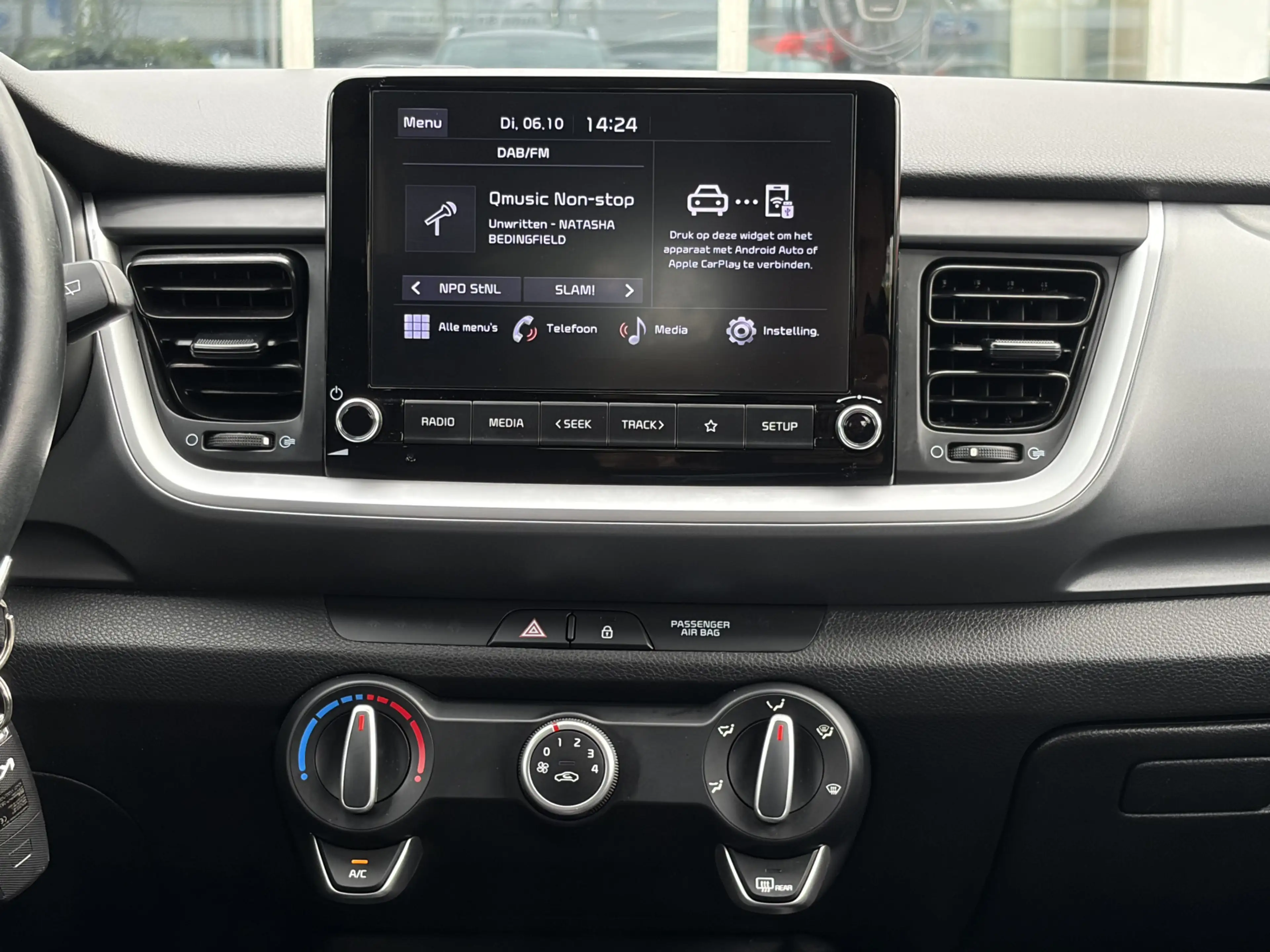 Kia Stonic 1.0 T-GDi MHEV DynamicLine | Camera | Carplay | Cr — photo 10