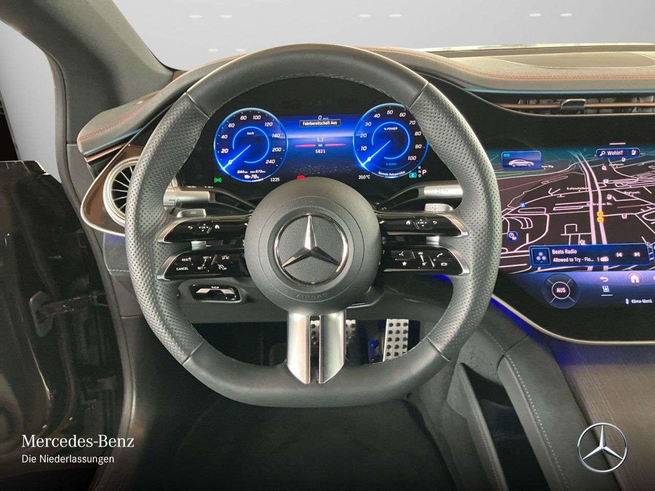 Mercedes-Benz EQS