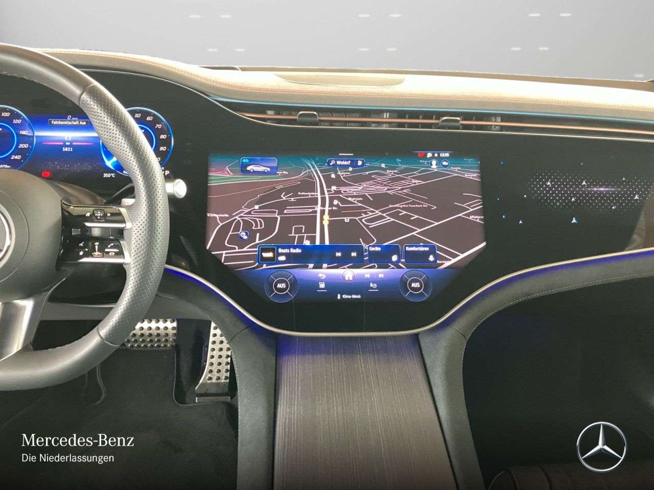 Mercedes-Benz EQS