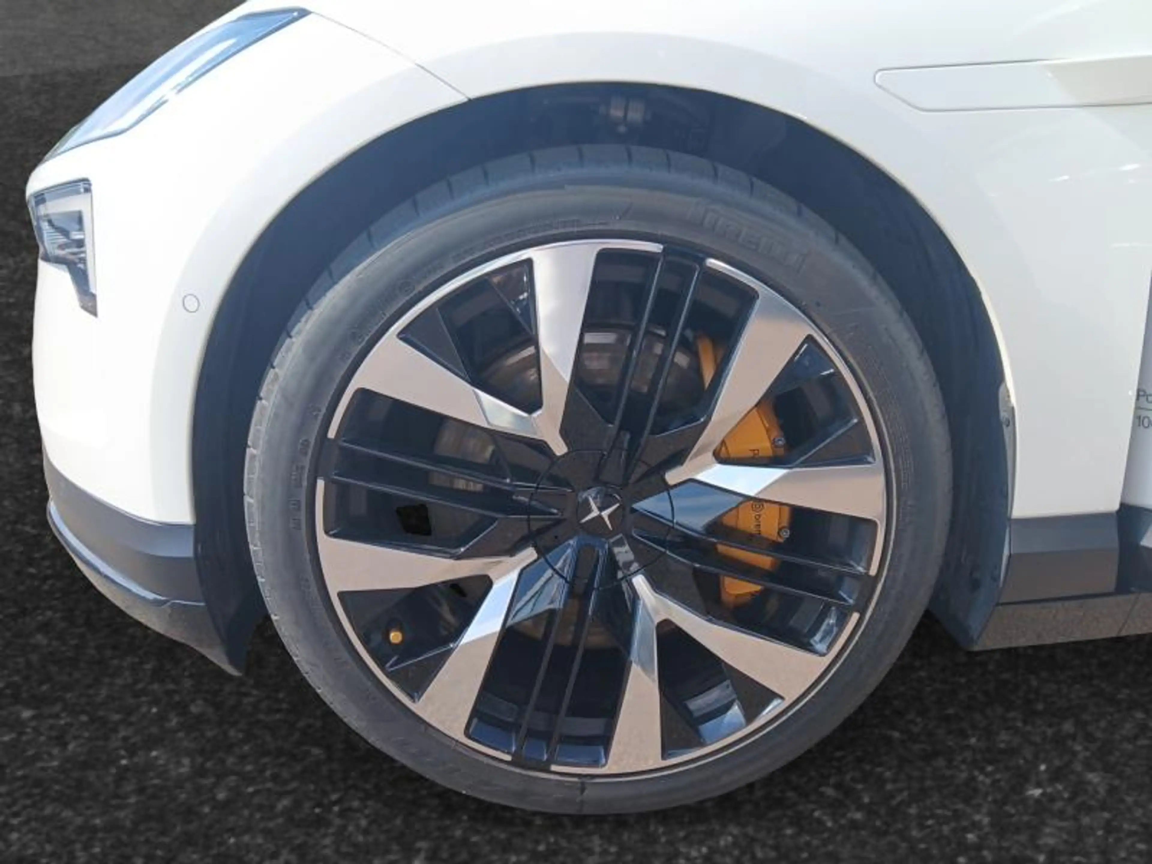 Polestar 4 Dual Motor Performance / Electrique — photo 12