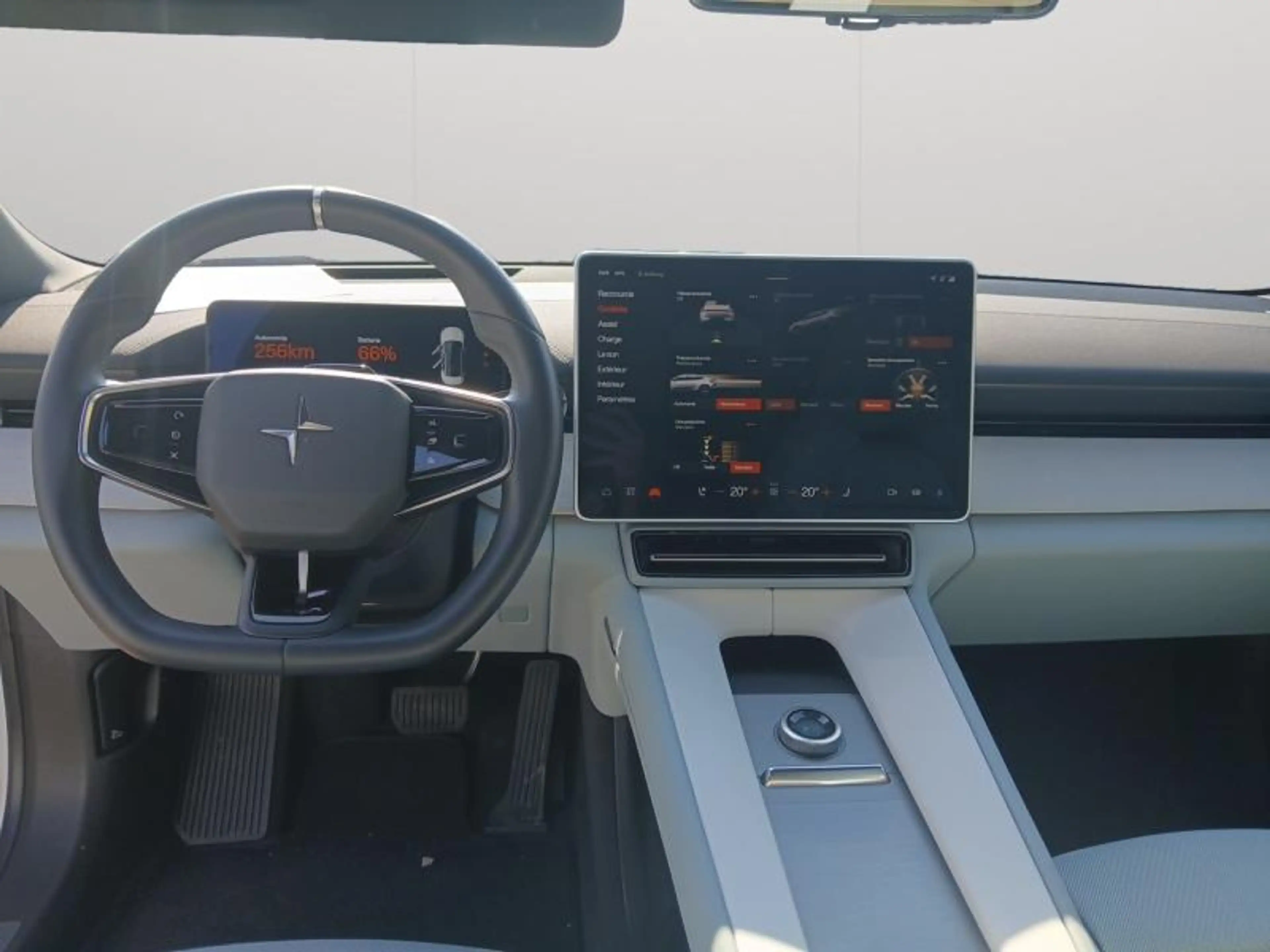 Polestar 4 Dual Motor Performance / Electrique — photo 3