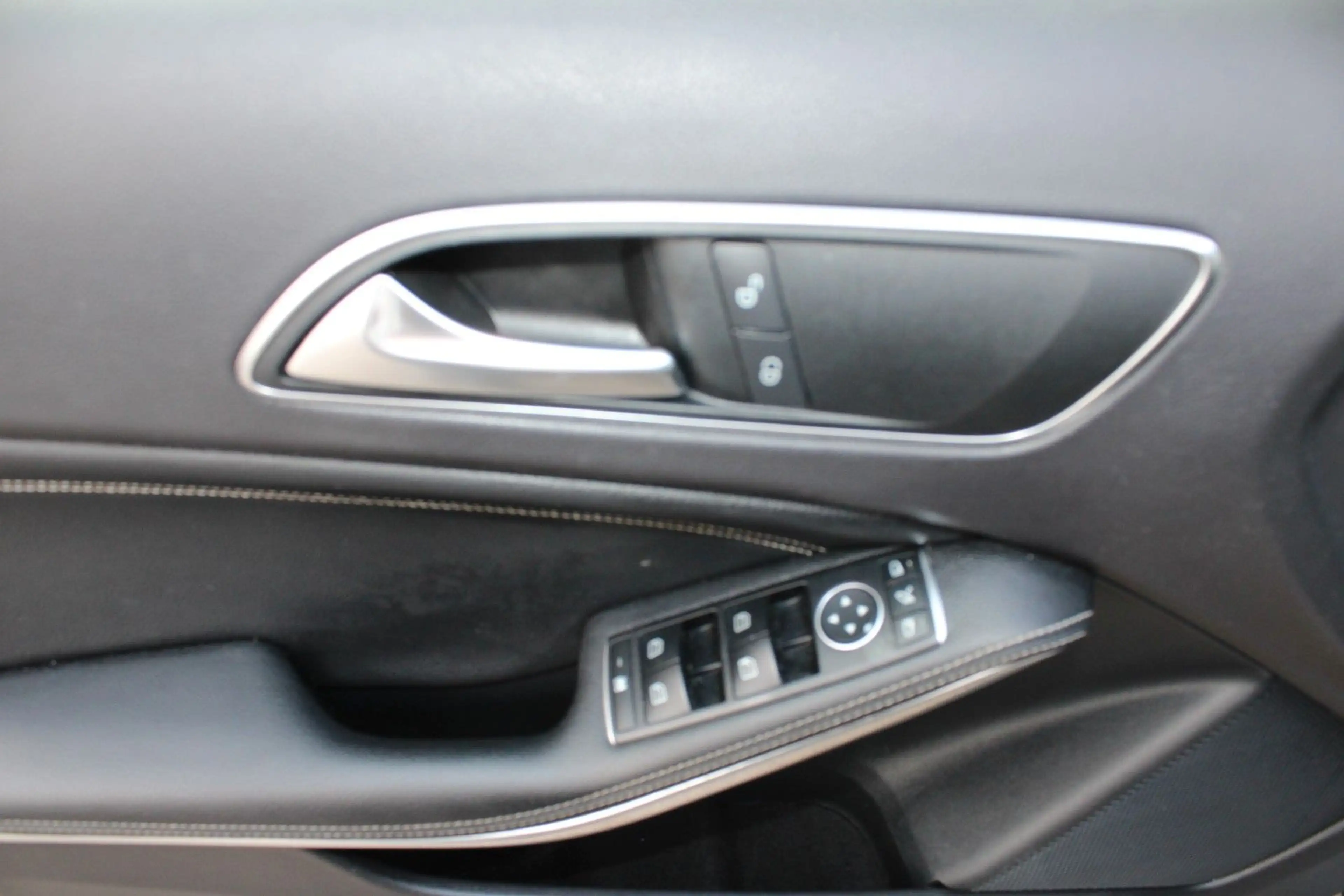 Mercedes-Benz A 180 CDI / d BlueEfficiency/KAM/LED/TOP/PDC/ — photo 10
