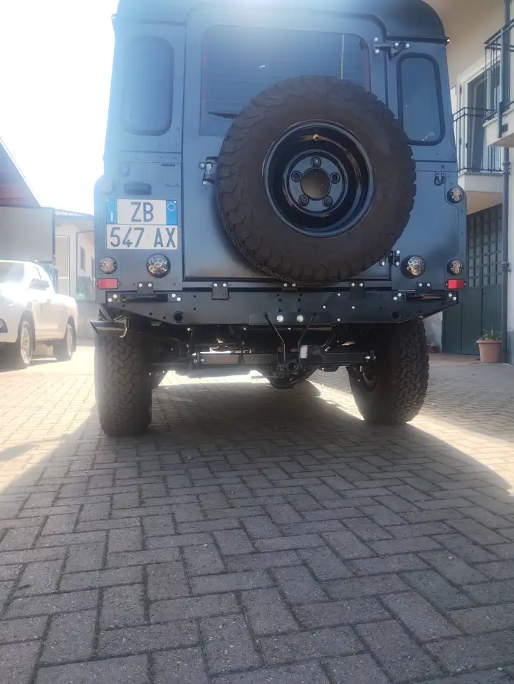 Land Rover Defender V8, foto 3