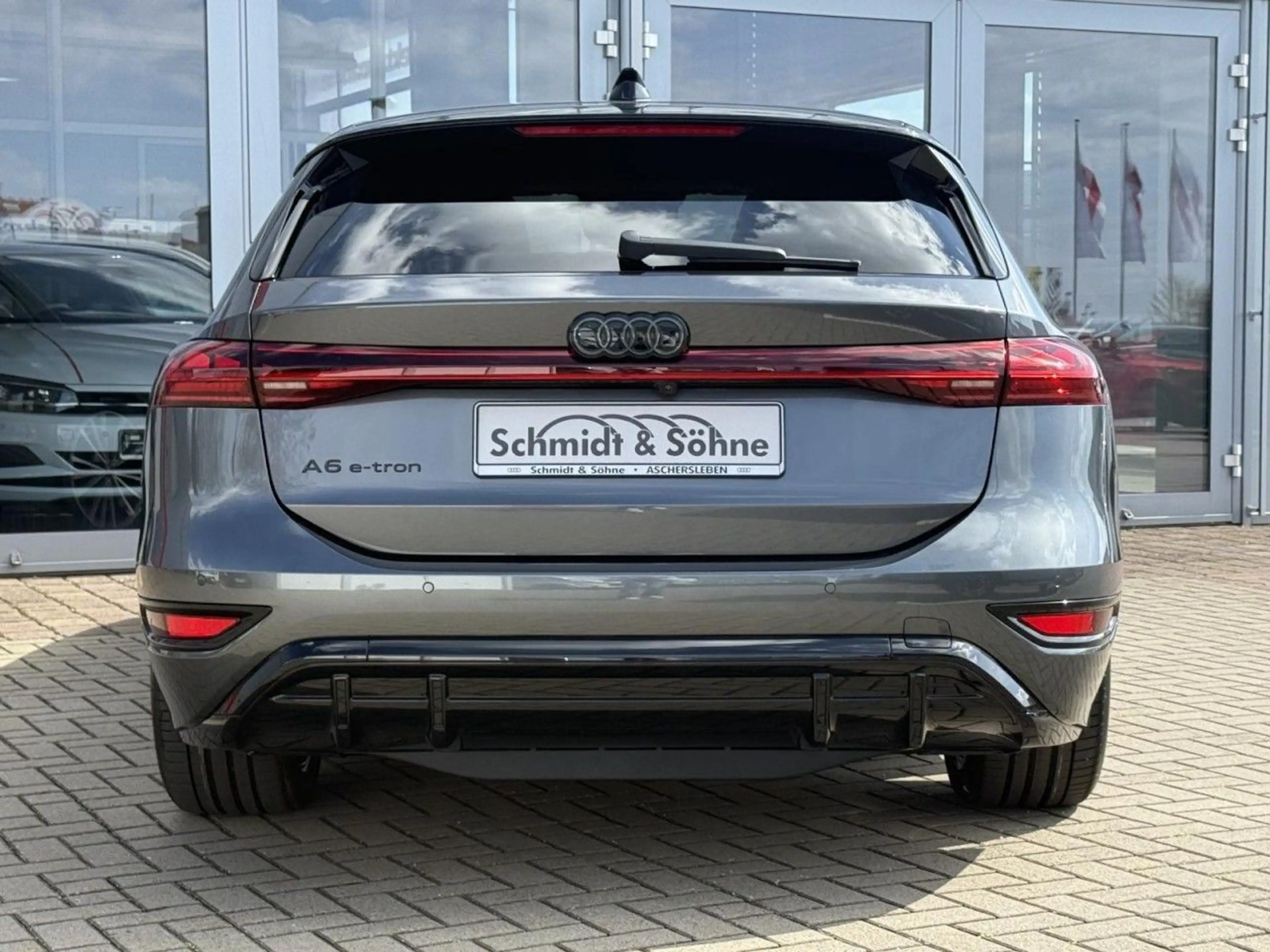 Audi A6 e-tron performance S line LUFT, HEAD, — photo 6