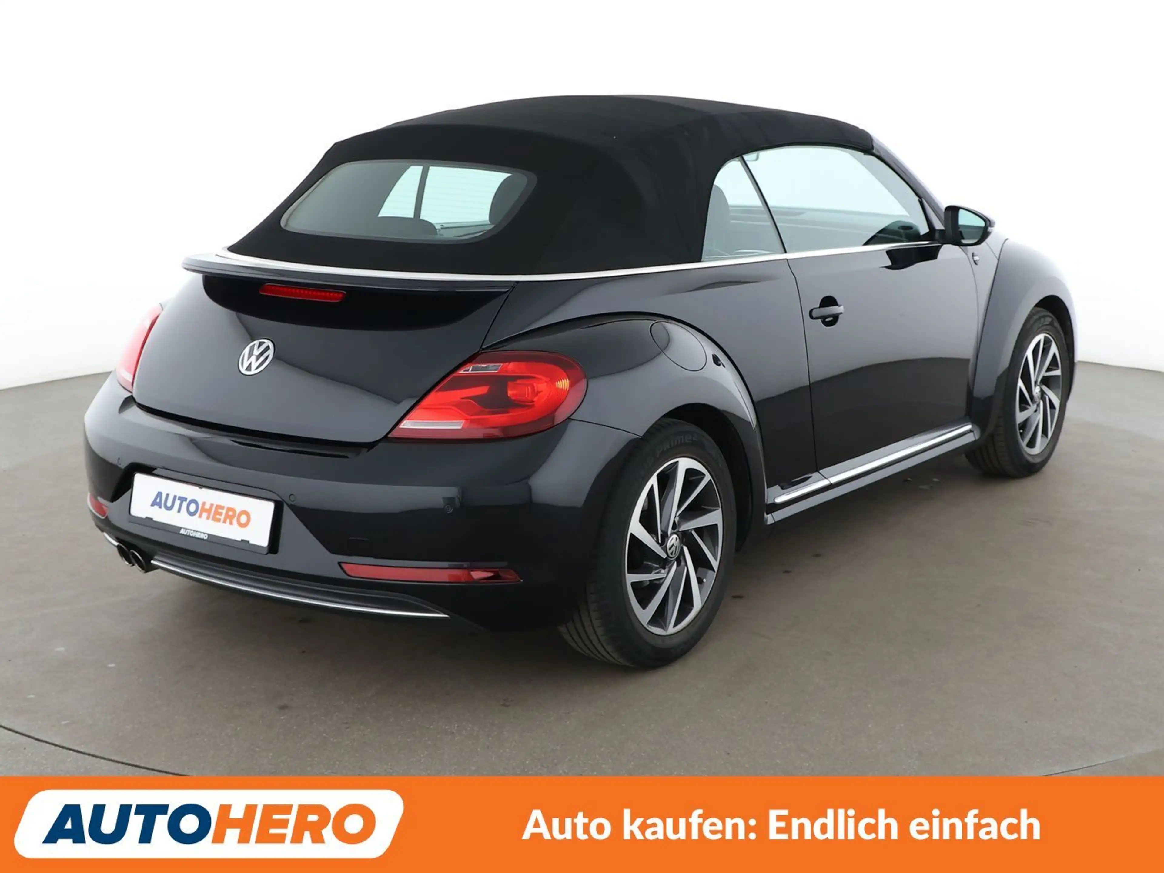 Volkswagen Beetle 1.4 TSI Design BlueMotion Tech Aut*NAVI*PDC*SHZ* — photo 6