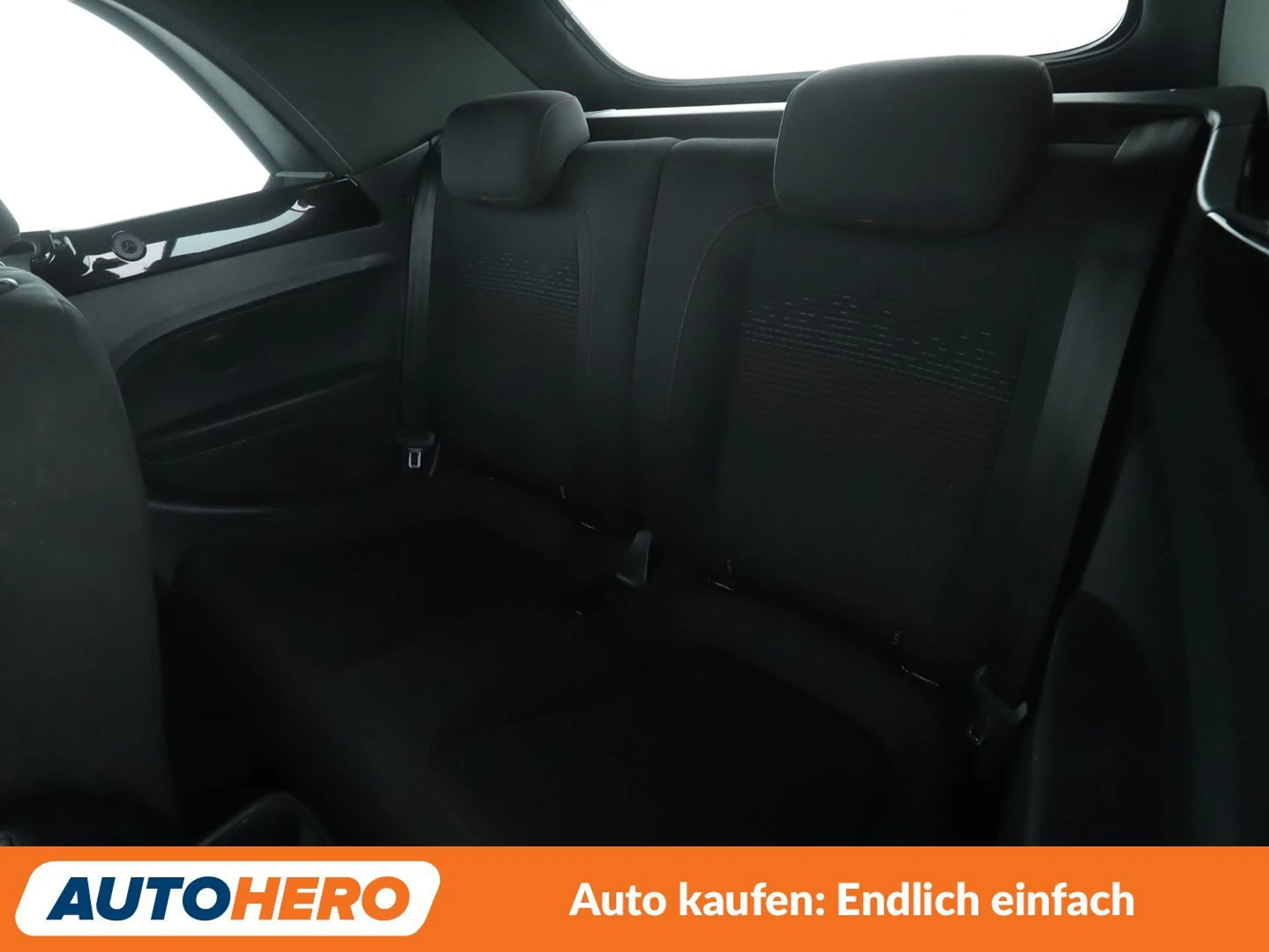 Volkswagen Beetle 1.4 TSI Design BlueMotion Tech Aut*NAVI*PDC*SHZ* — photo 14
