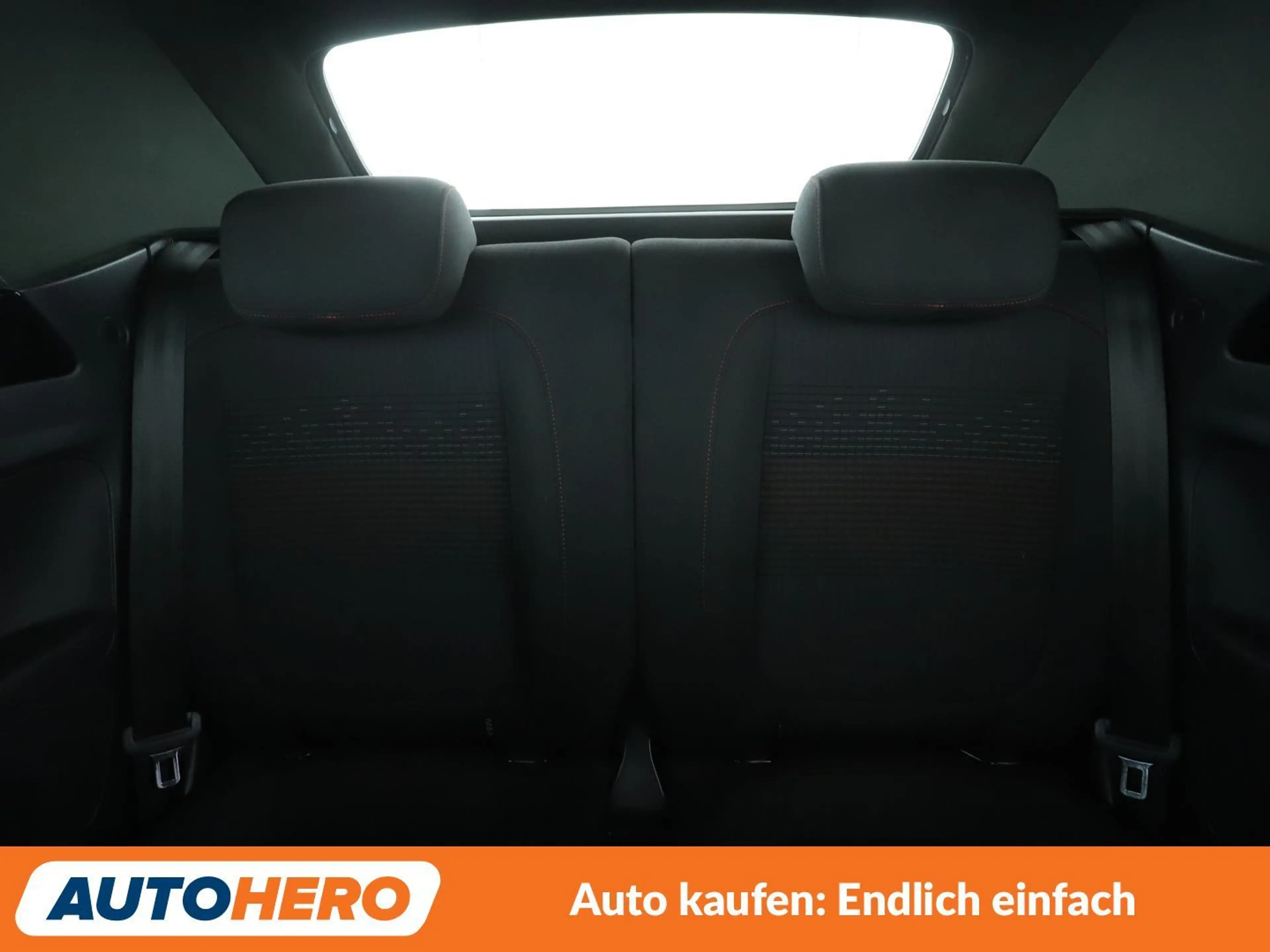 Volkswagen Beetle 1.4 TSI Design BlueMotion Tech Aut*NAVI*PDC*SHZ* — photo 15