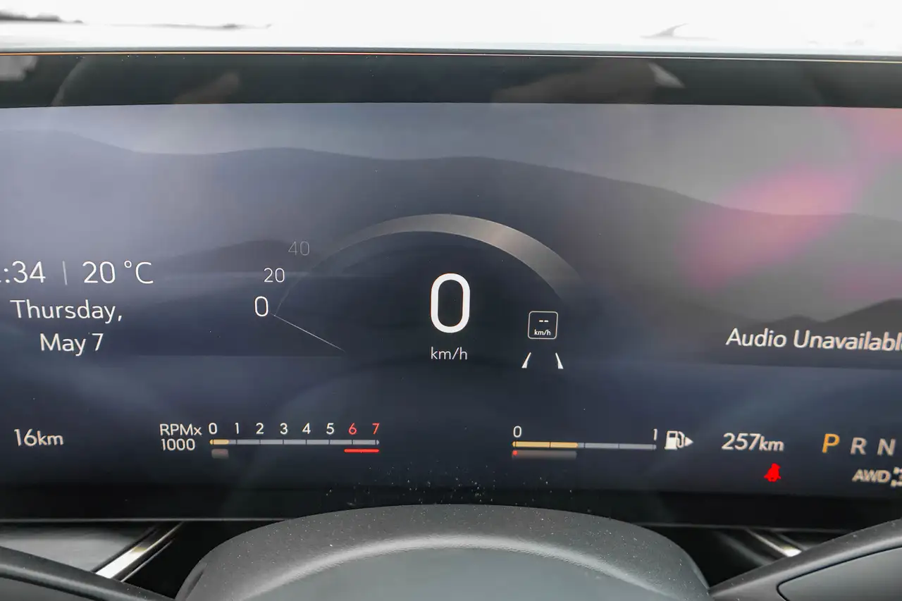 Buick Envision photo Buick Envision
