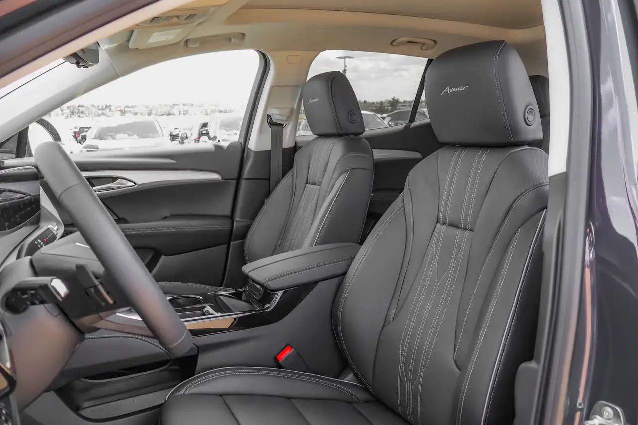Buick Envision photo Buick Envision
