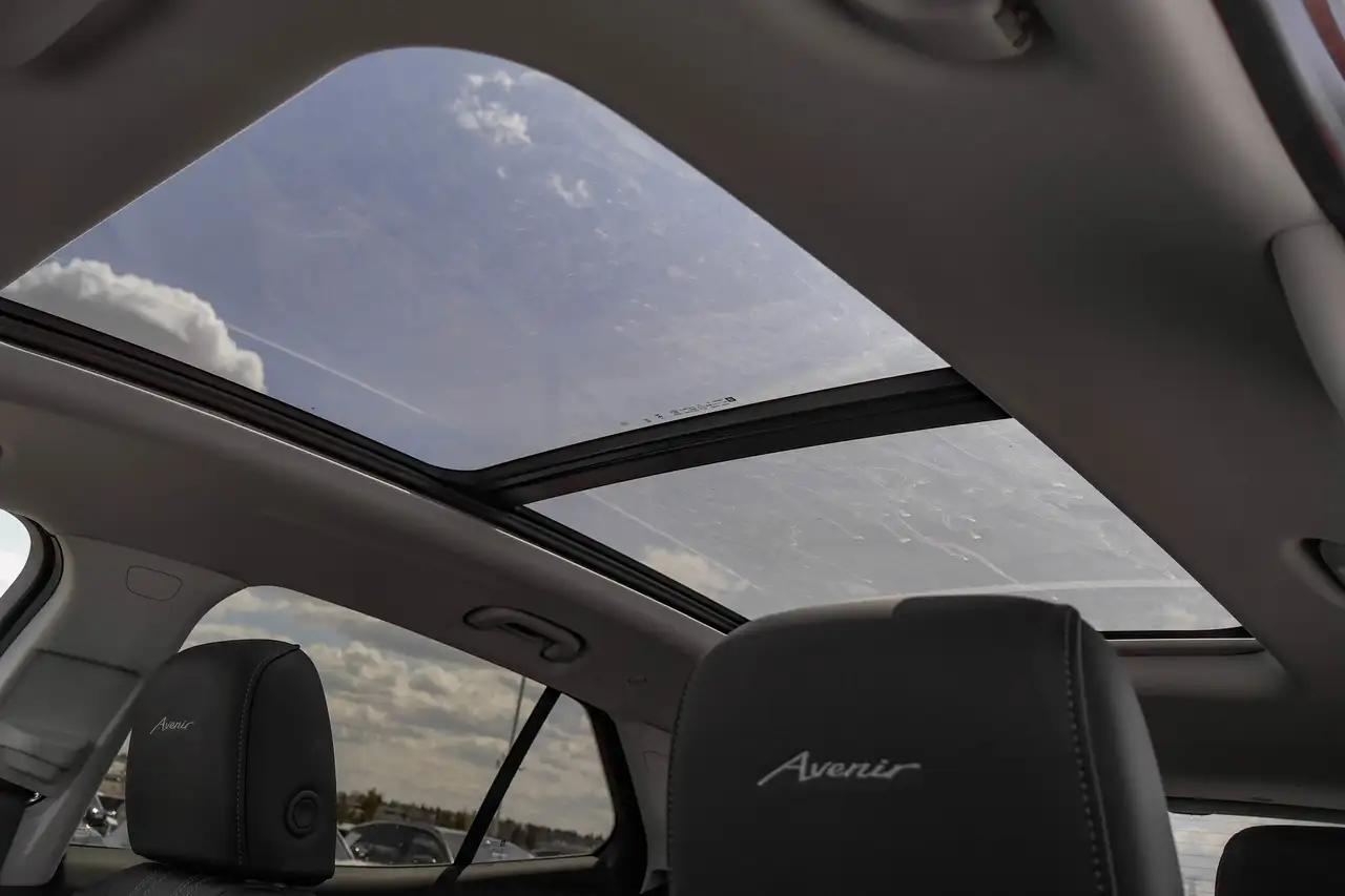 Buick Envision photo Buick Envision