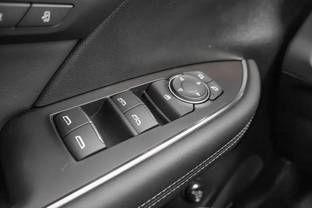 Buick Envision photo Buick Envision