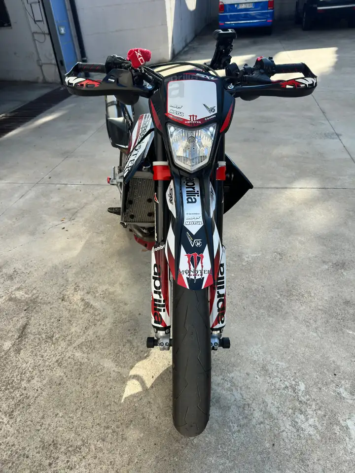 Aprilia SXV 550