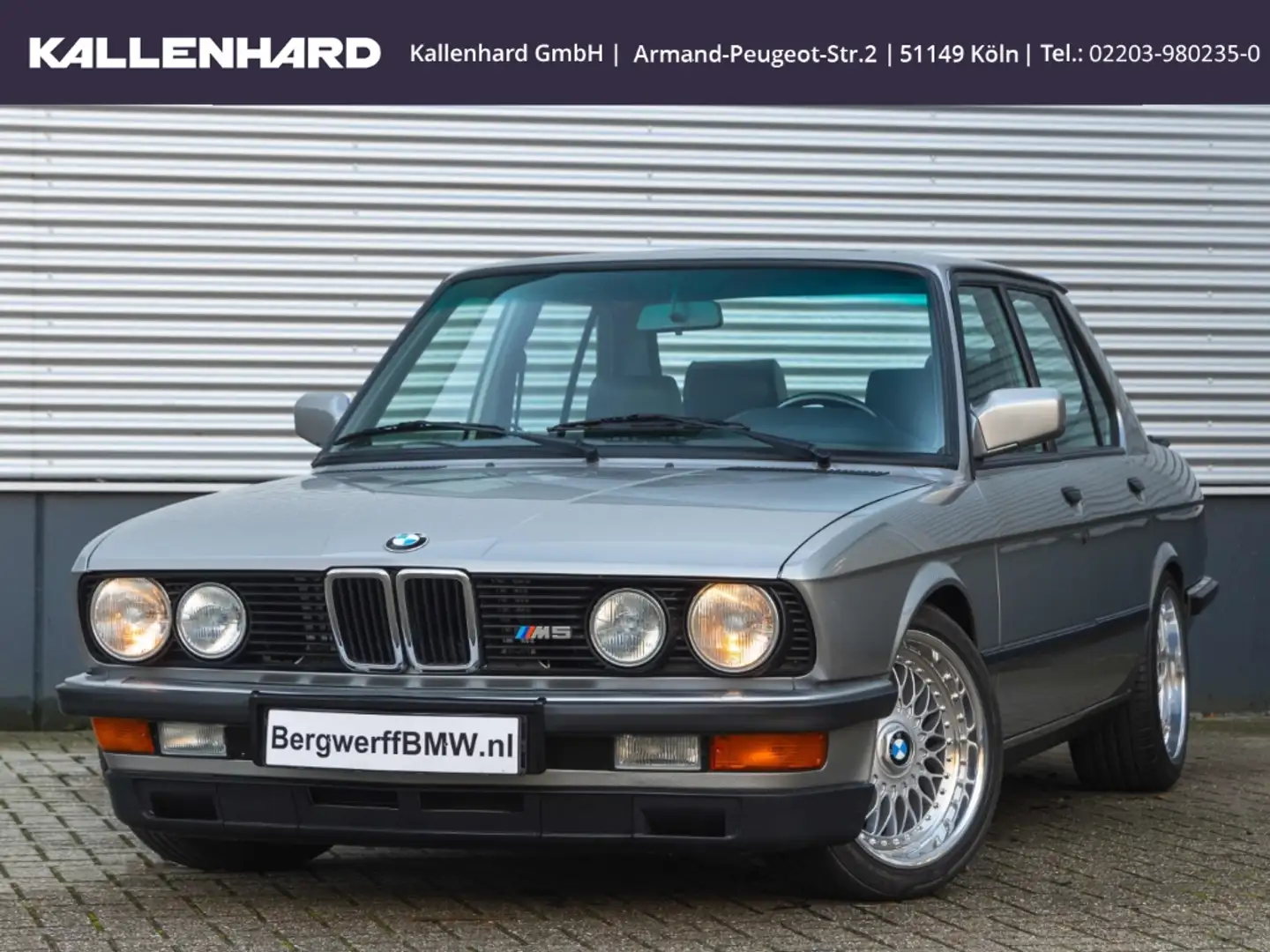 BMW M5 -E28-Voll-Restauration Silber - 2
