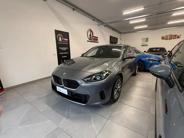 BMW 120 120 48V 5p.