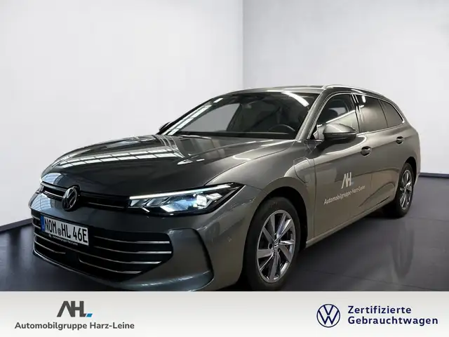 Volkswagen Passat Variant BUSINESS e-HYBRID DSG+AHK+ALU 17+RÜCKFAHRKAMERA+AC