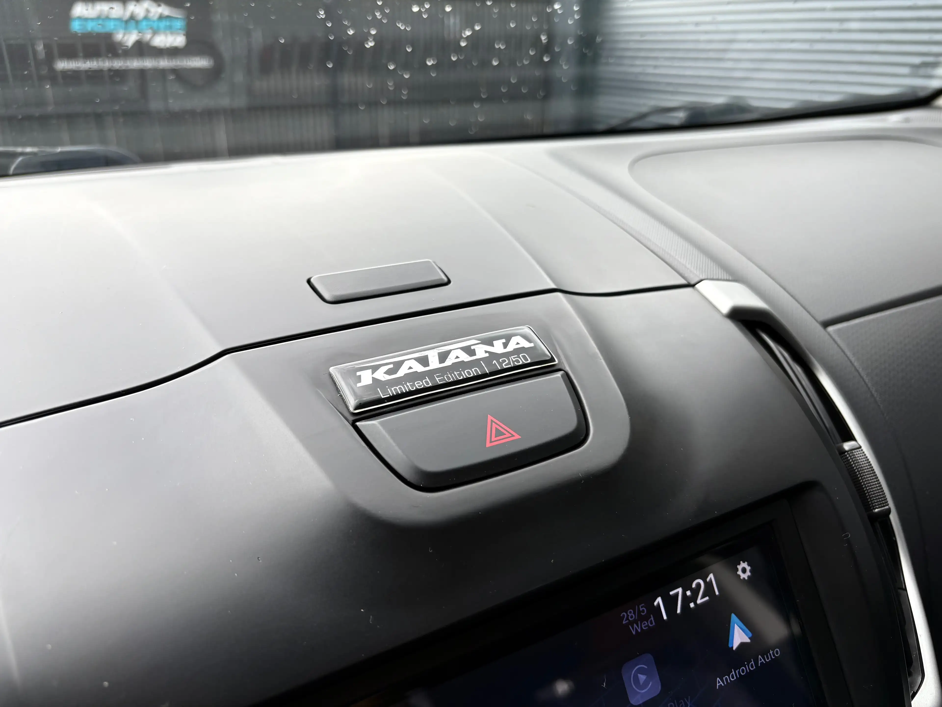 Isuzu D-Max 2.5 Turbo Di 4WD Katana/ Full Options/ Neuve — photo 12
