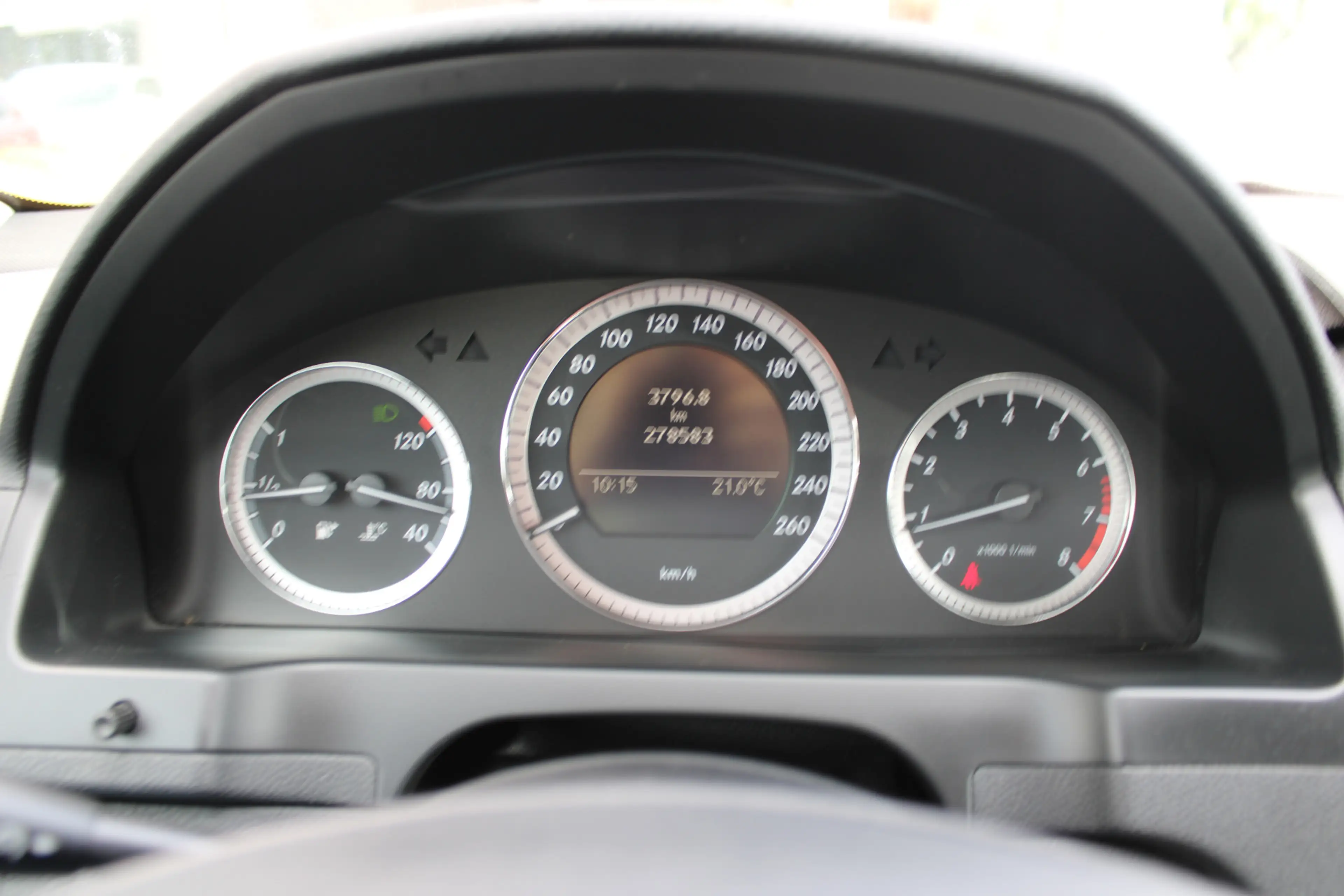 Mercedes-Benz C 180 K BlueEFFICIENCY Business Edition Elegance — photo 14