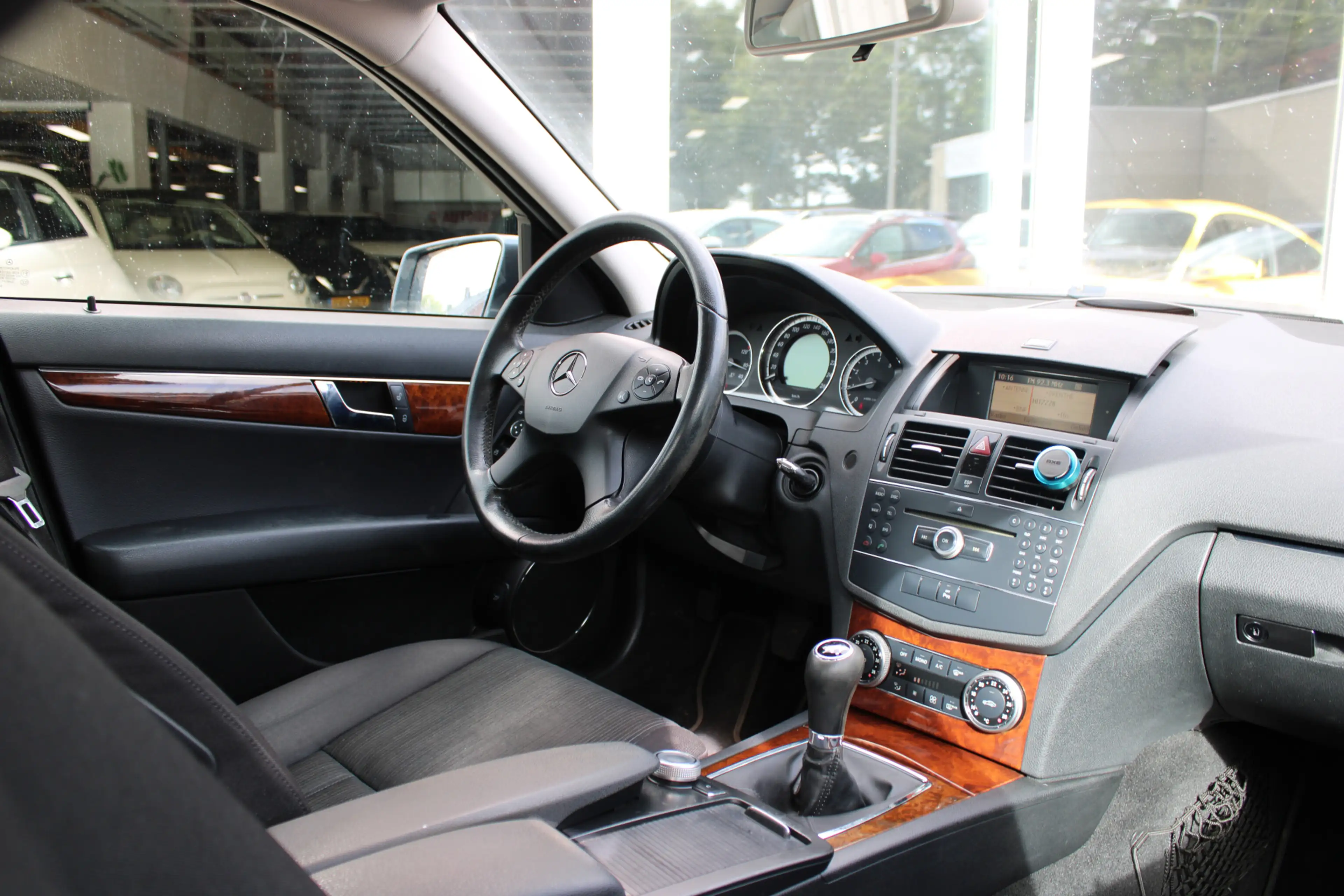 Mercedes-Benz C 180 K BlueEFFICIENCY Business Edition Elegance — photo 25