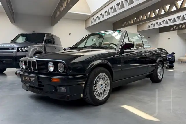 BMW 325 iA Cabrio