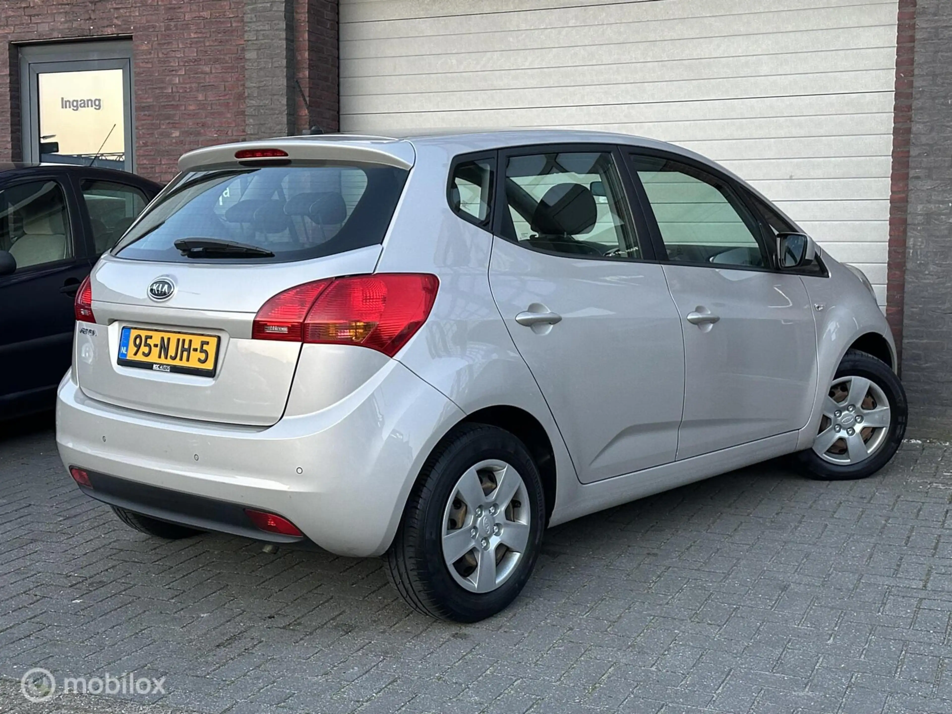 Kia Venga 1.6 CVVT X-ecutive | Cruise | Airco | Compleet — photo 8