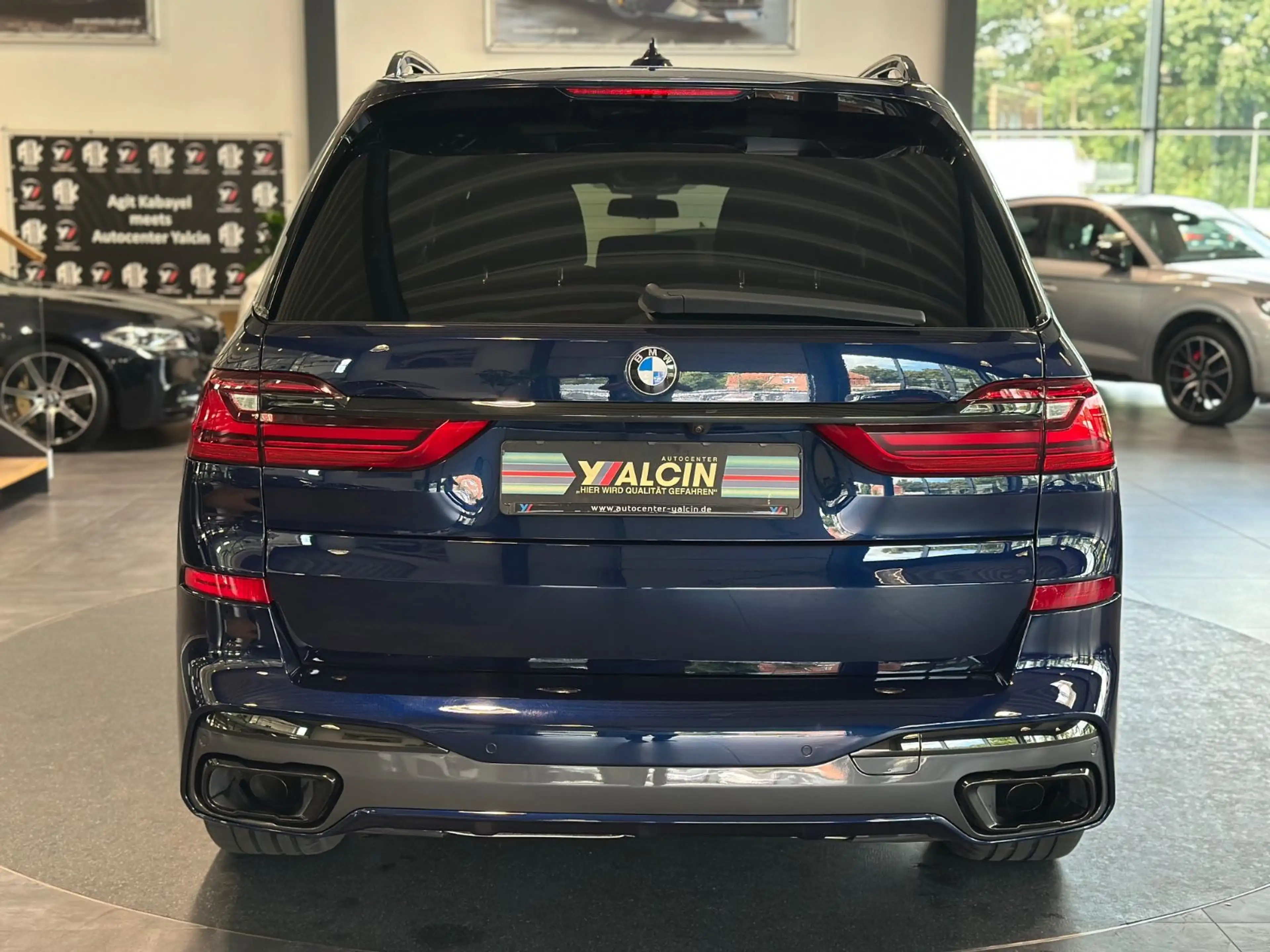 BMW X7 xDrive40d ACC/7-SITZ/PANO/H&K/LASER/CARBON/LM — photo 9