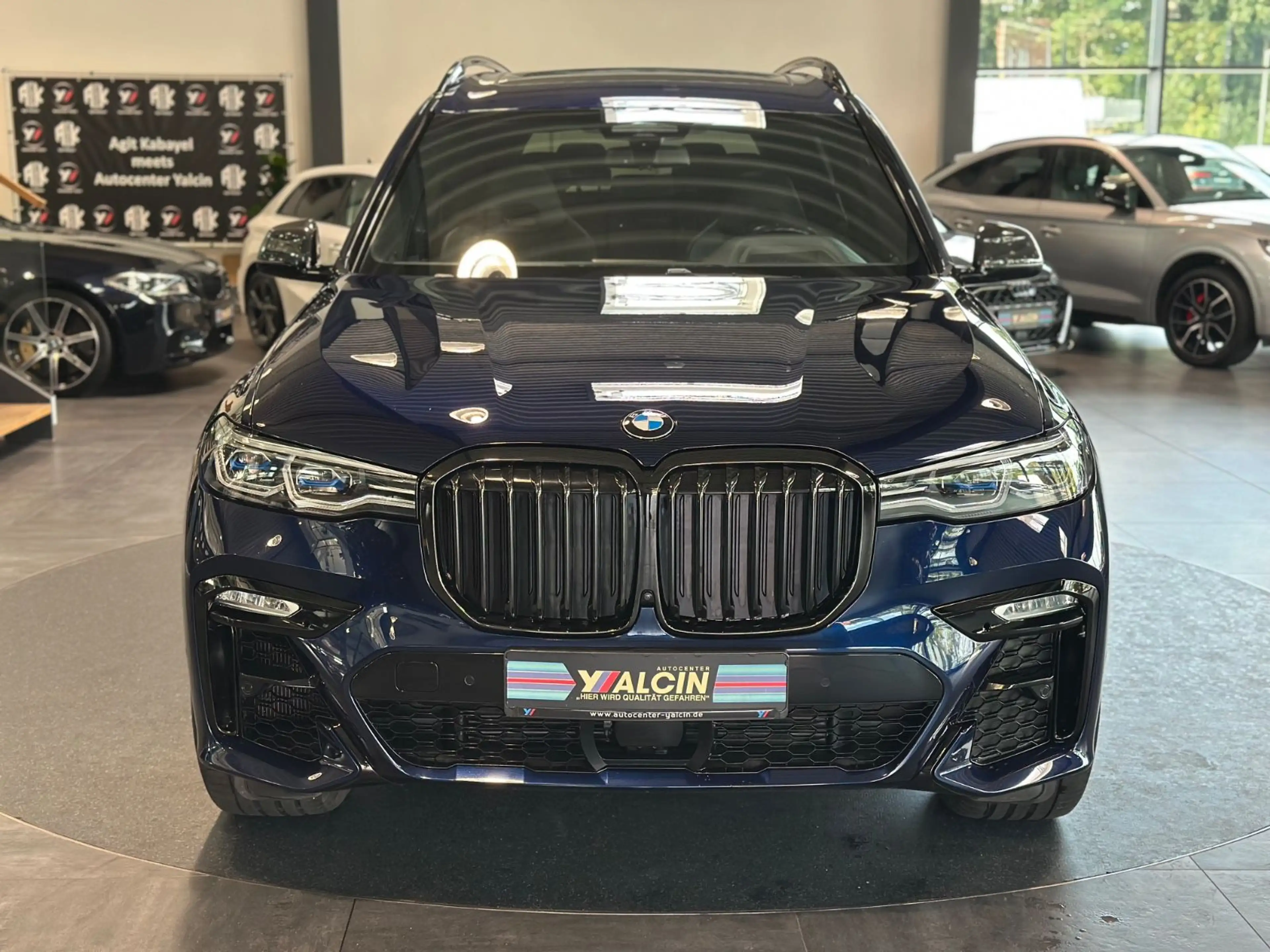 BMW X7 xDrive40d ACC/7-SITZ/PANO/H&K/LASER/CARBON/LM — photo 8