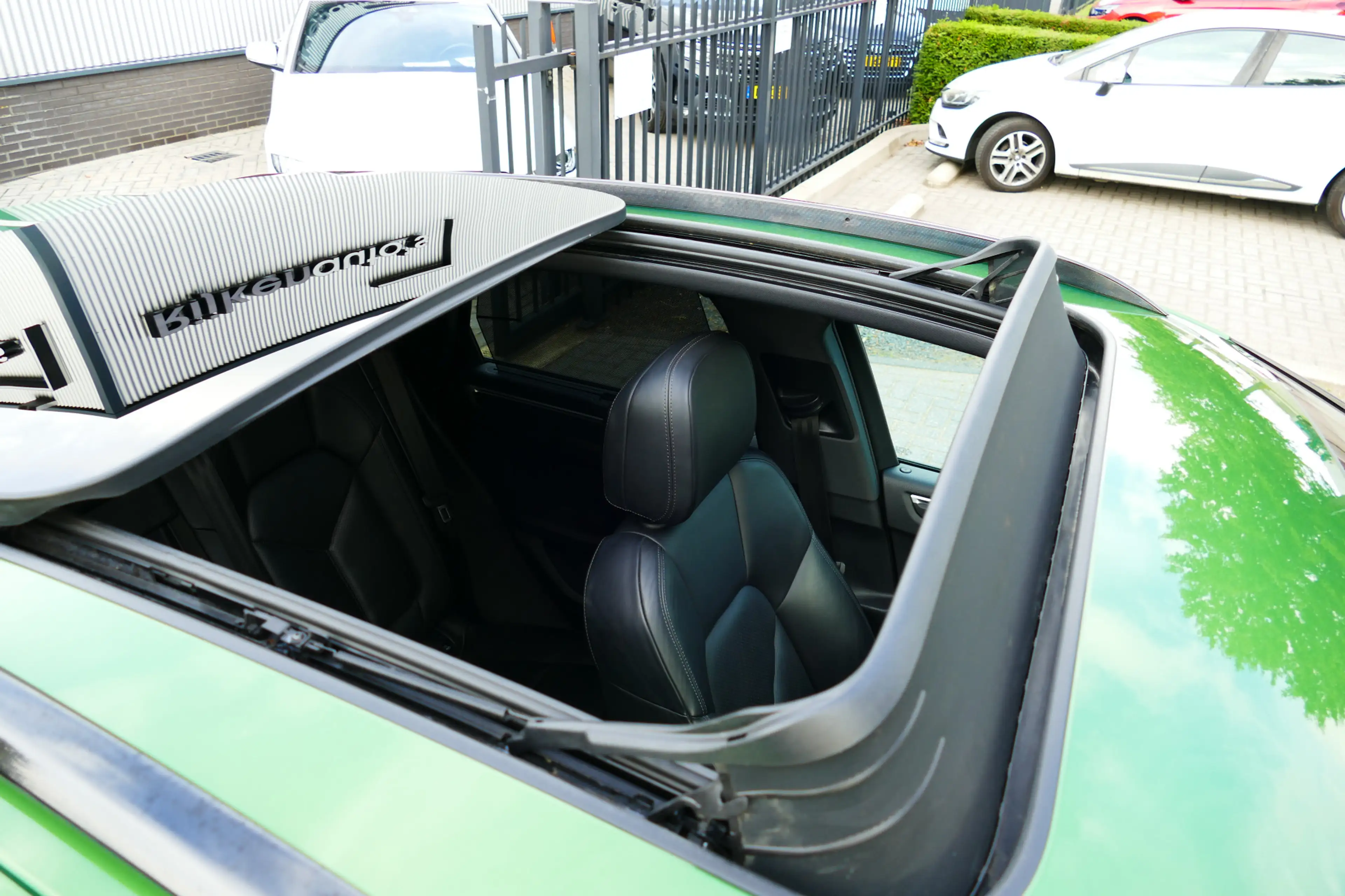 Porsche Macan 2.0 Face Lift 11-2018. Panodak, Luchtvering, 360 C — photo 7