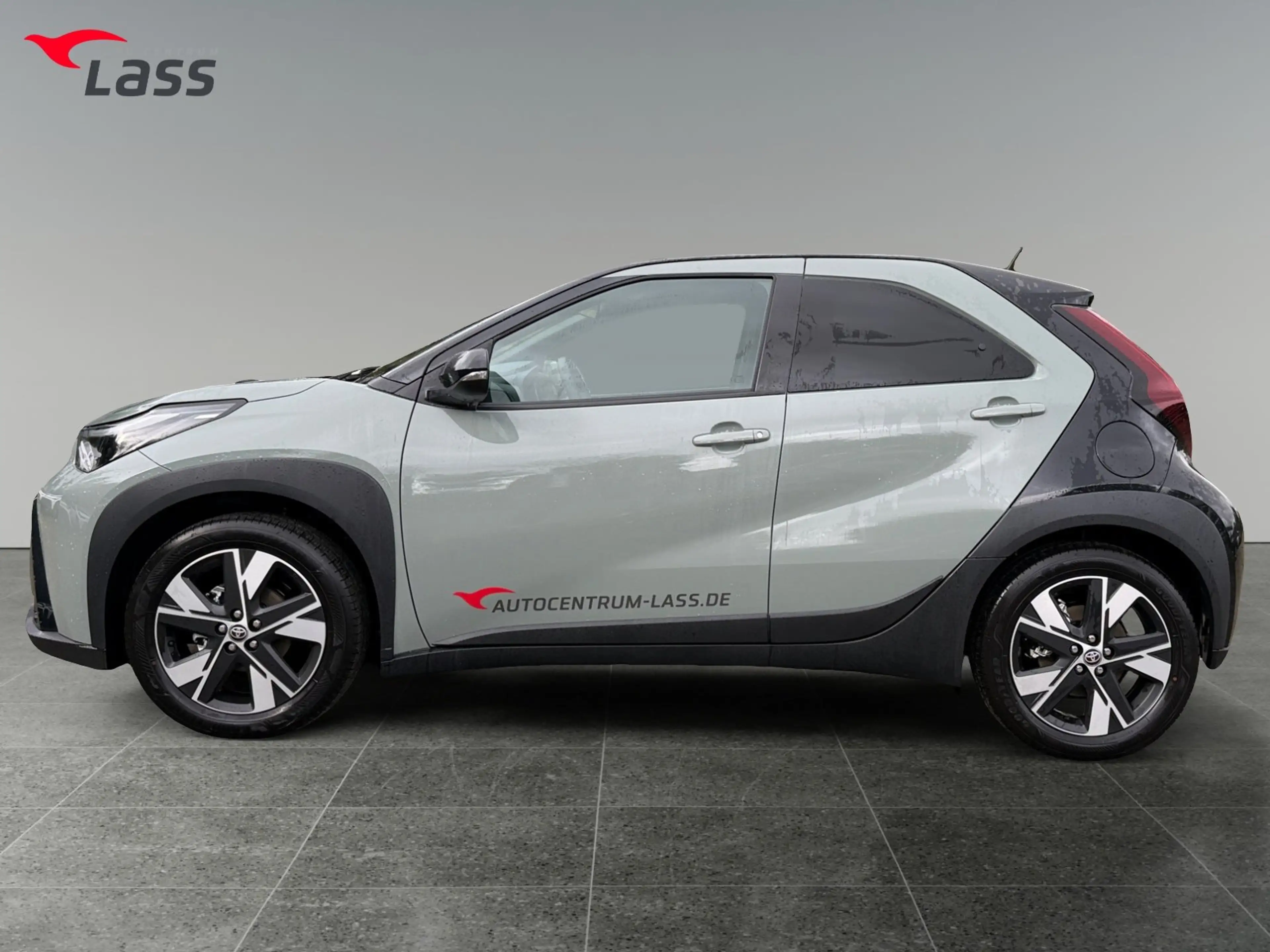 Toyota Aygo X Aygo 1.5 Teamplayer Kamera+SHZ+AUT+Kamera+ACC — photo 3