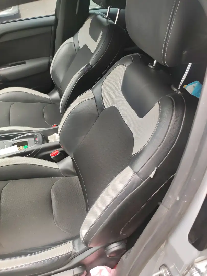 Citroen DS4 DS4 HDi 135 Urban Show Gris - 1