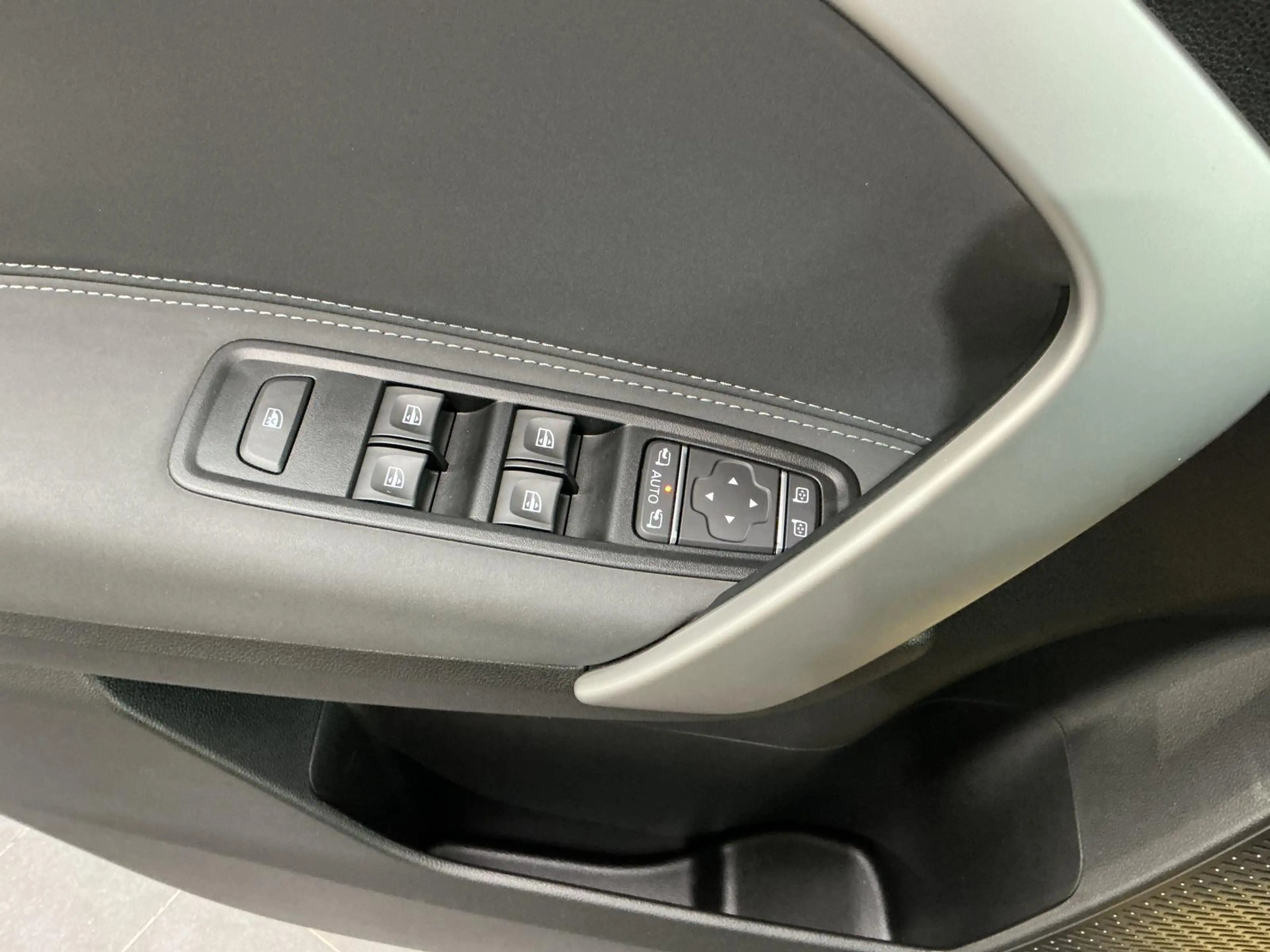 Mercedes-Benz T-Class d+Edition+LED+Automatik+ALU+AHK — photo 15