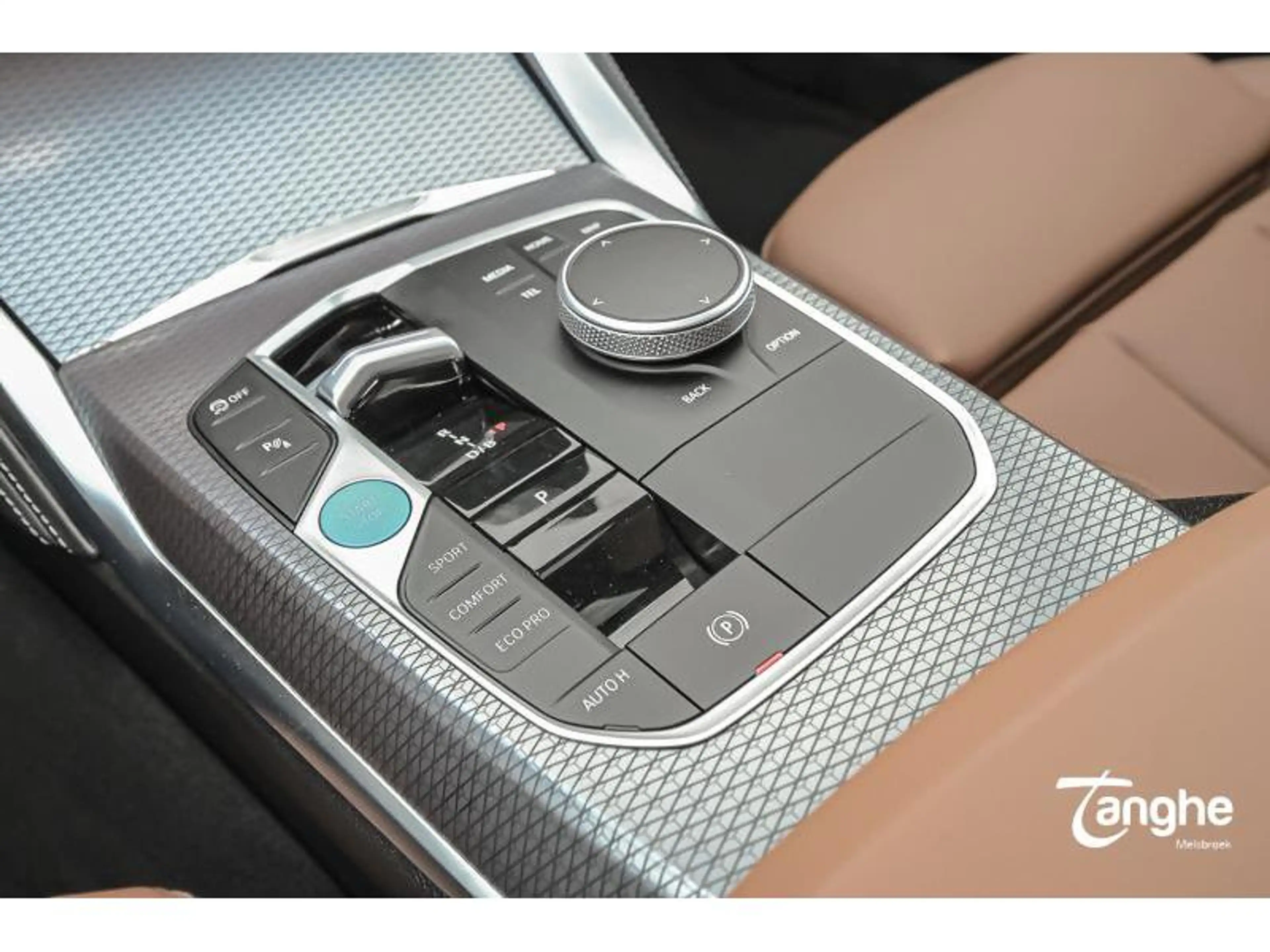 BMW i4 xDrive40 Gran Coupe — photo 11