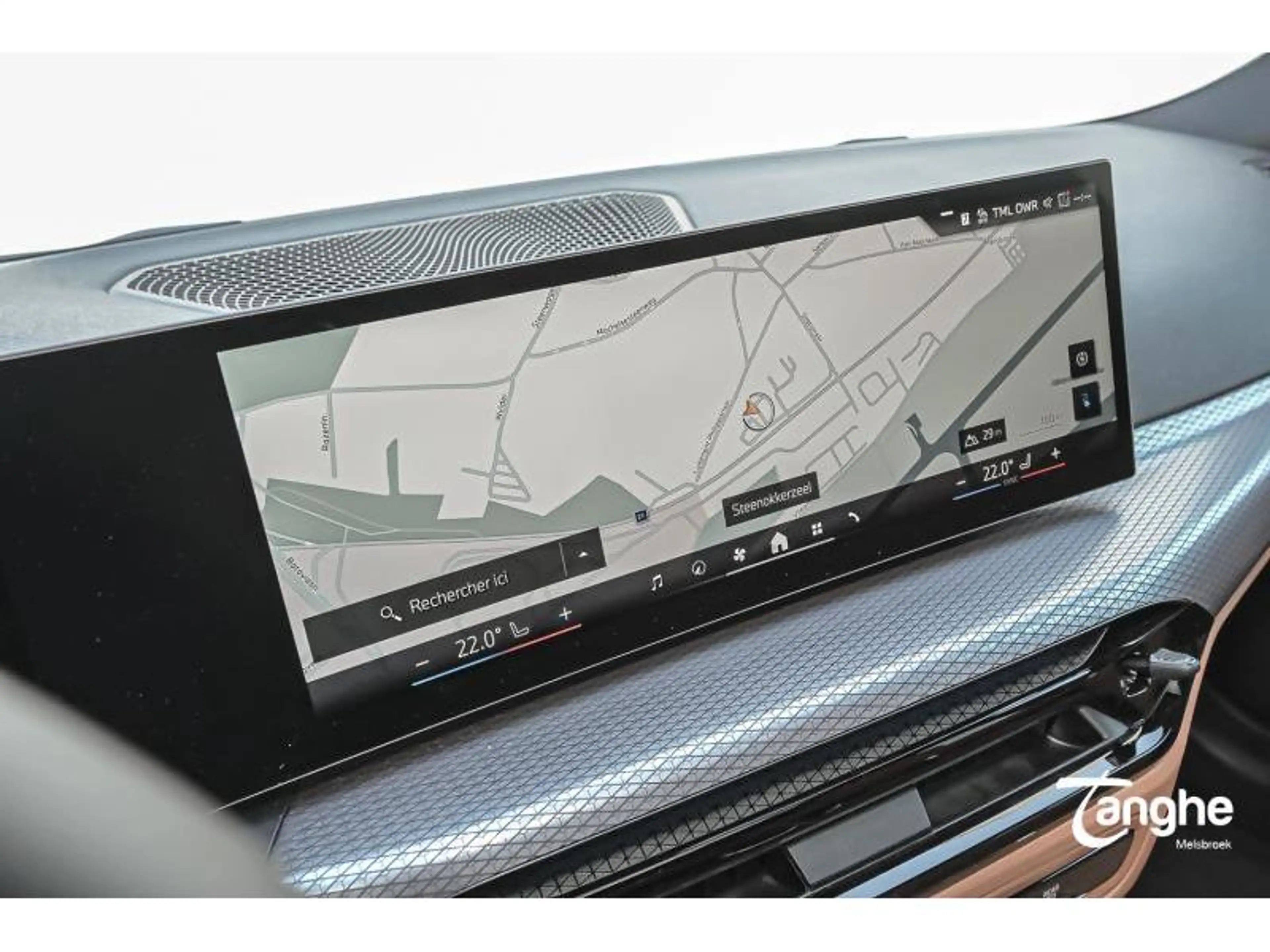 BMW i4 xDrive40 Gran Coupe — photo 14
