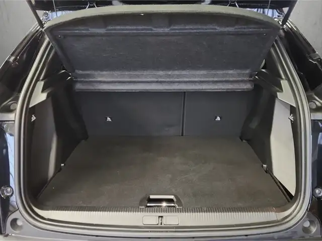 Peugeot 2008 view 7
