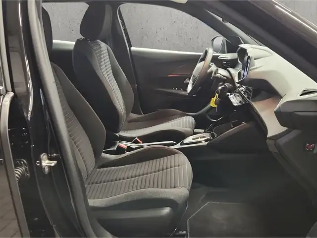Peugeot 2008 view 13
